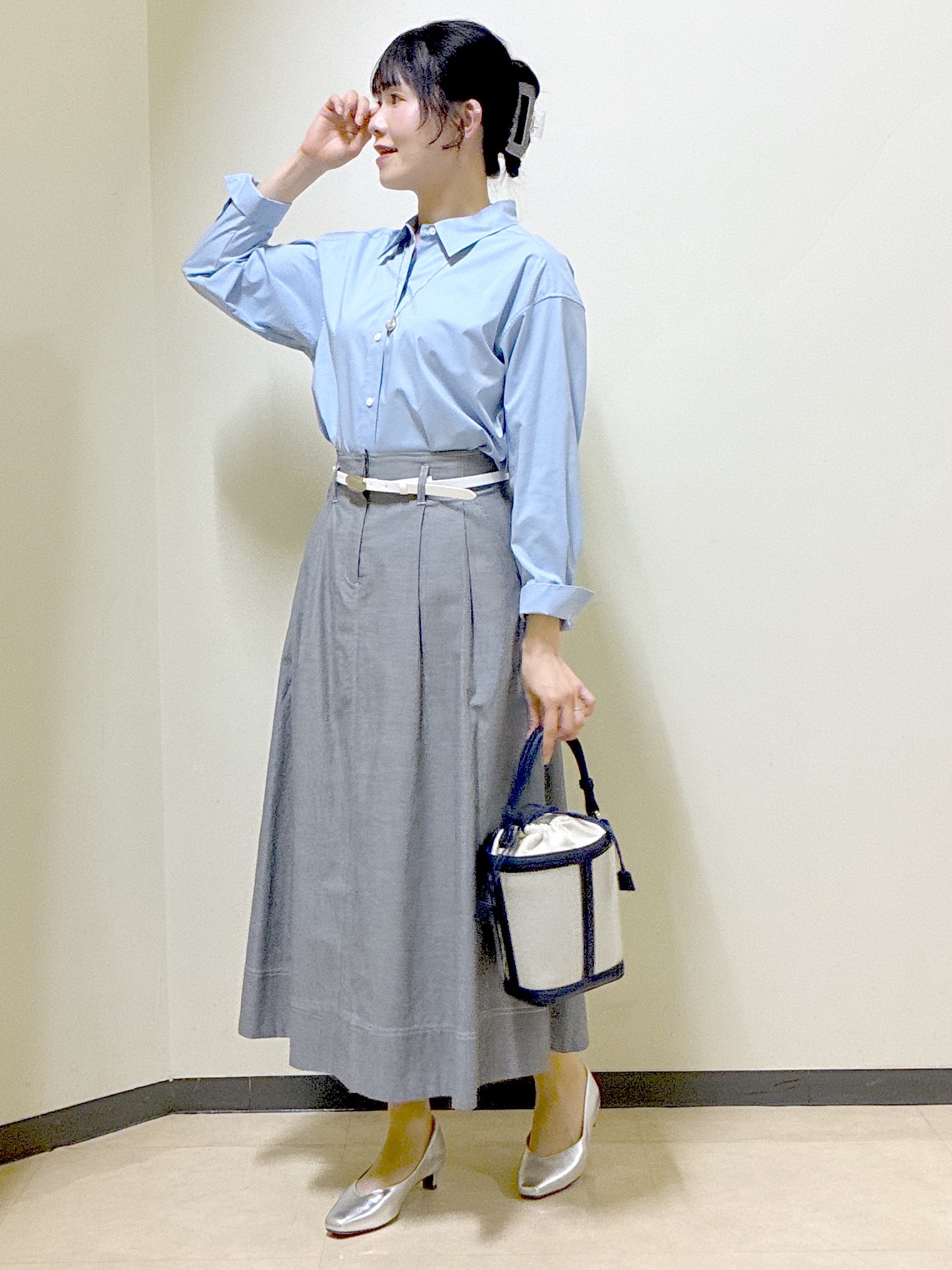  beni_gingerさんの「Reflect｜【羽織りにも◎】タイプライタービッグシャツ」を使ったコーディネート