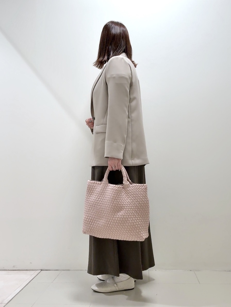 YUIさんの「UNTITLED｜【洗える/ストレッチ性】ダブルブレストジャケット」を使ったコーディネート