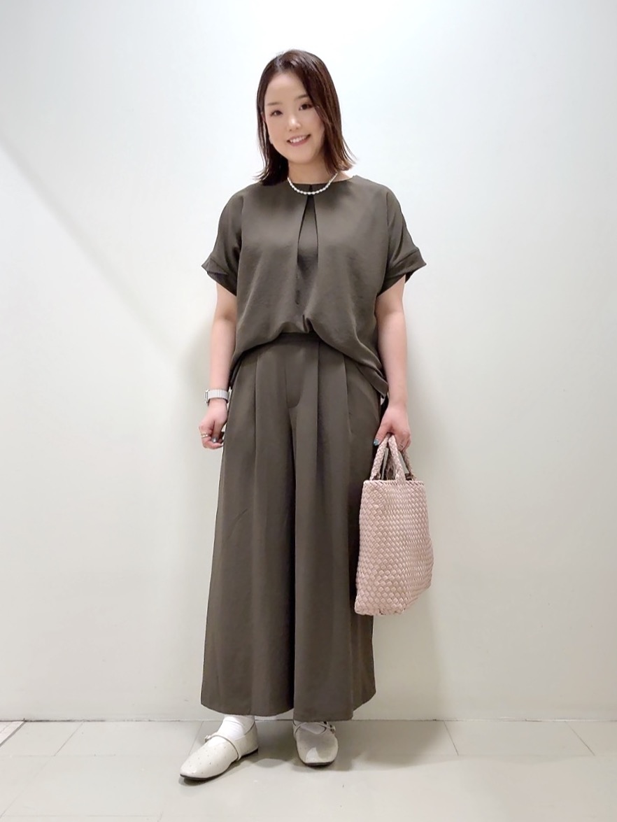 YUIさんの「UNTITLED｜【洗える/ストレッチ性】ダブルブレストジャケット」を使ったコーディネート