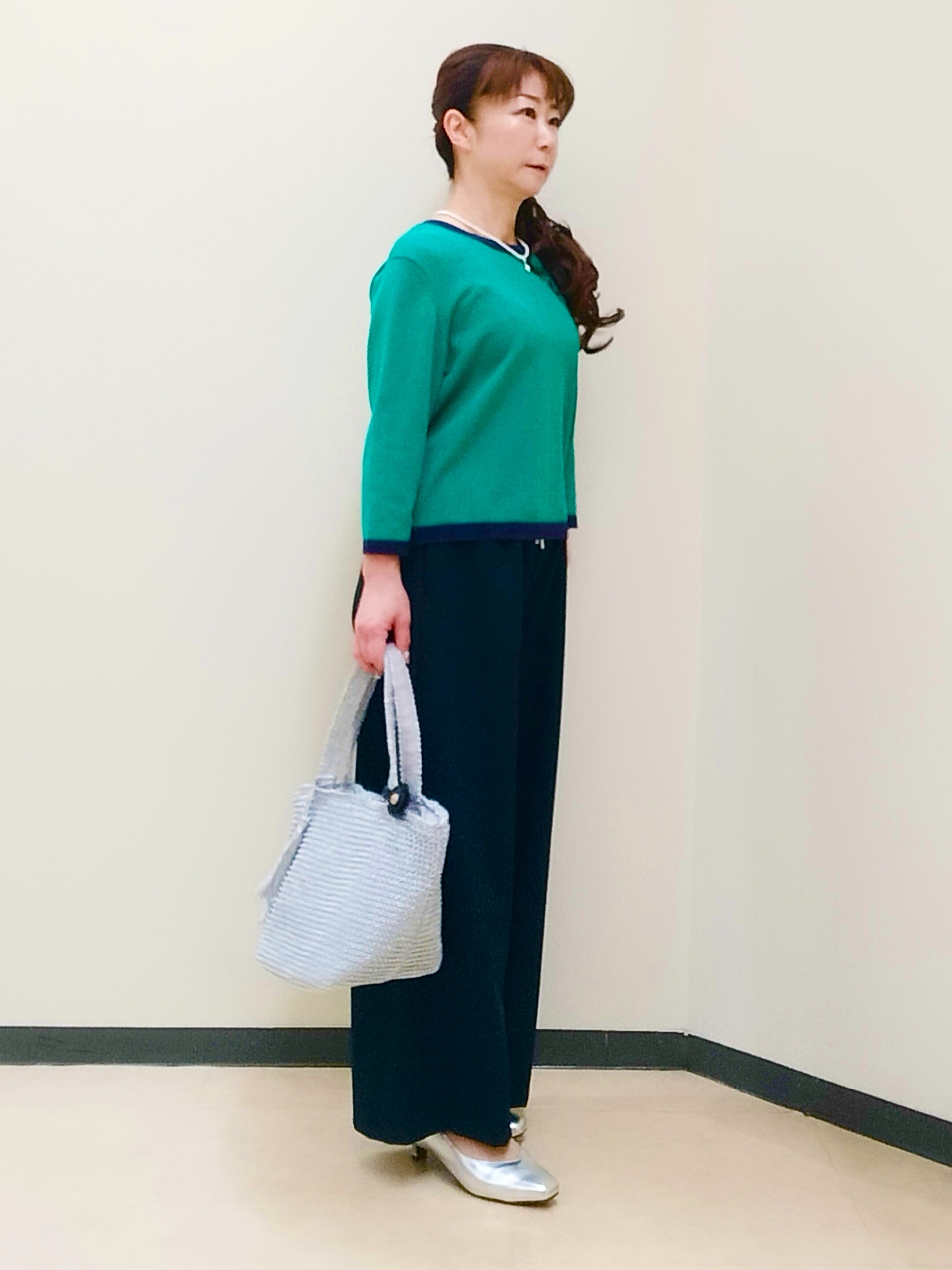 花さんの「Reflect｜【単品使い◎】ペプラムベスト＋リラクシーパンツセット」を使ったコーディネート