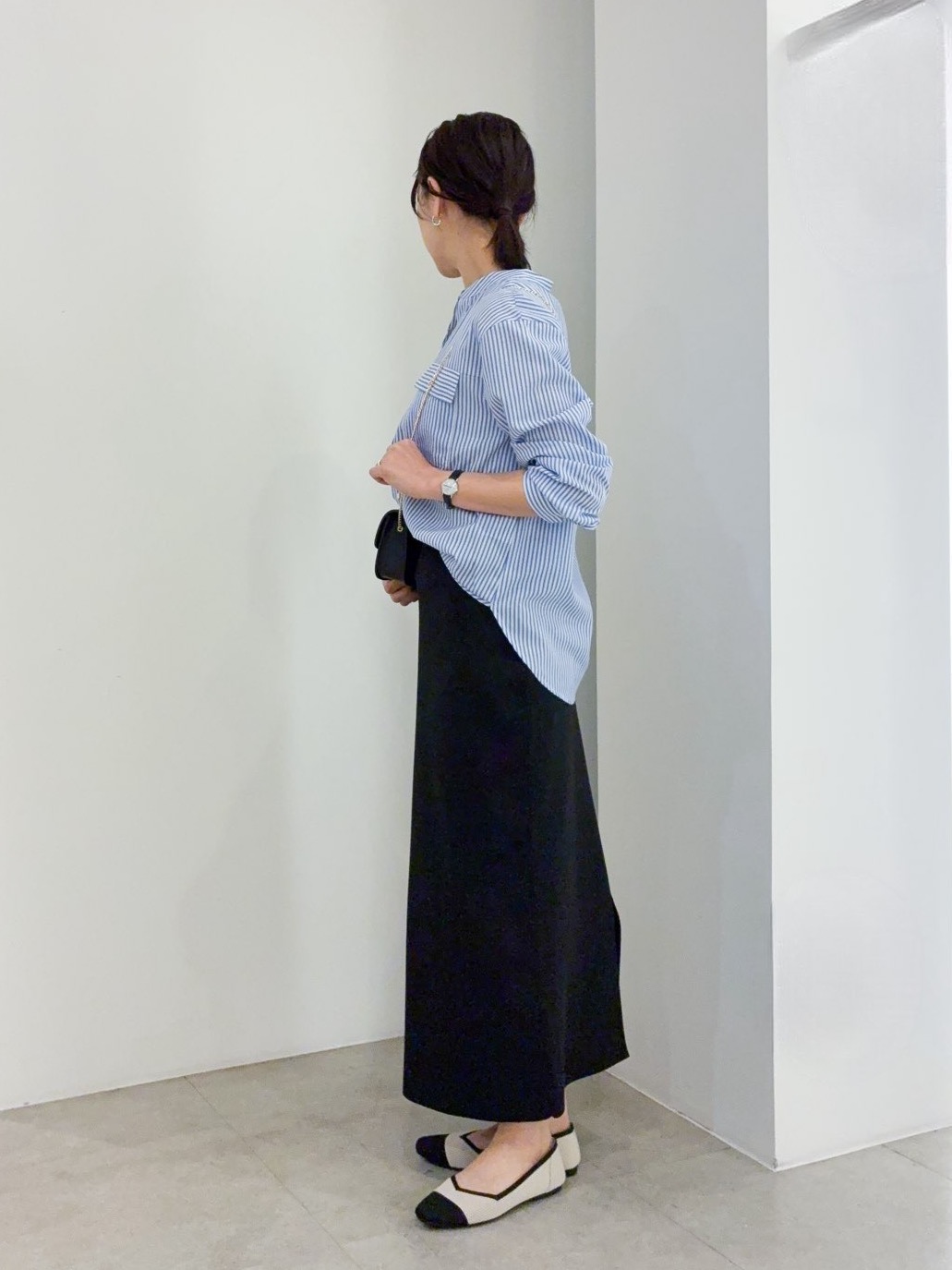 kanakoさんの「grove｜【貴島明日香さん着用】お仕事も普段も。今どきワークシャツブラウス」を使ったコーディネート
