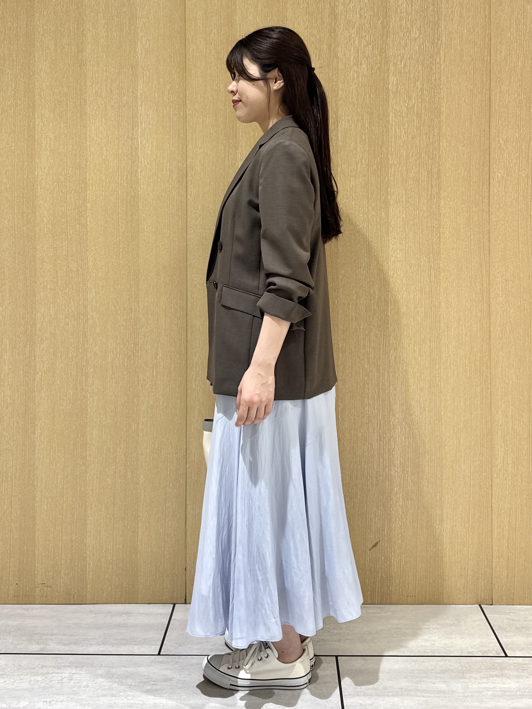 nanaさんの「UNTITLED｜【新色追加/セットアップ可】エアリー ダブルブレストジャケット」を使ったコーディネート