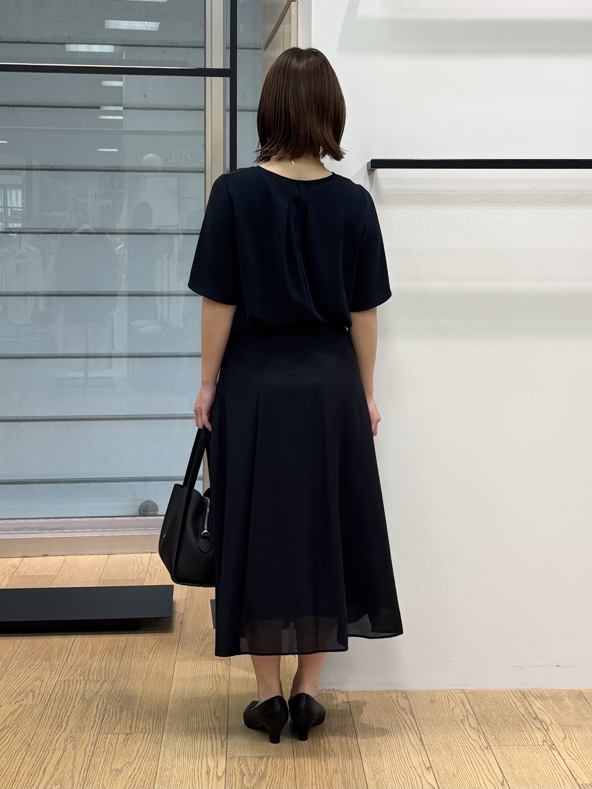 asamiさんの「INDIVI｜【着る日傘】シフォンドッキングブラウス」を使ったコーディネート