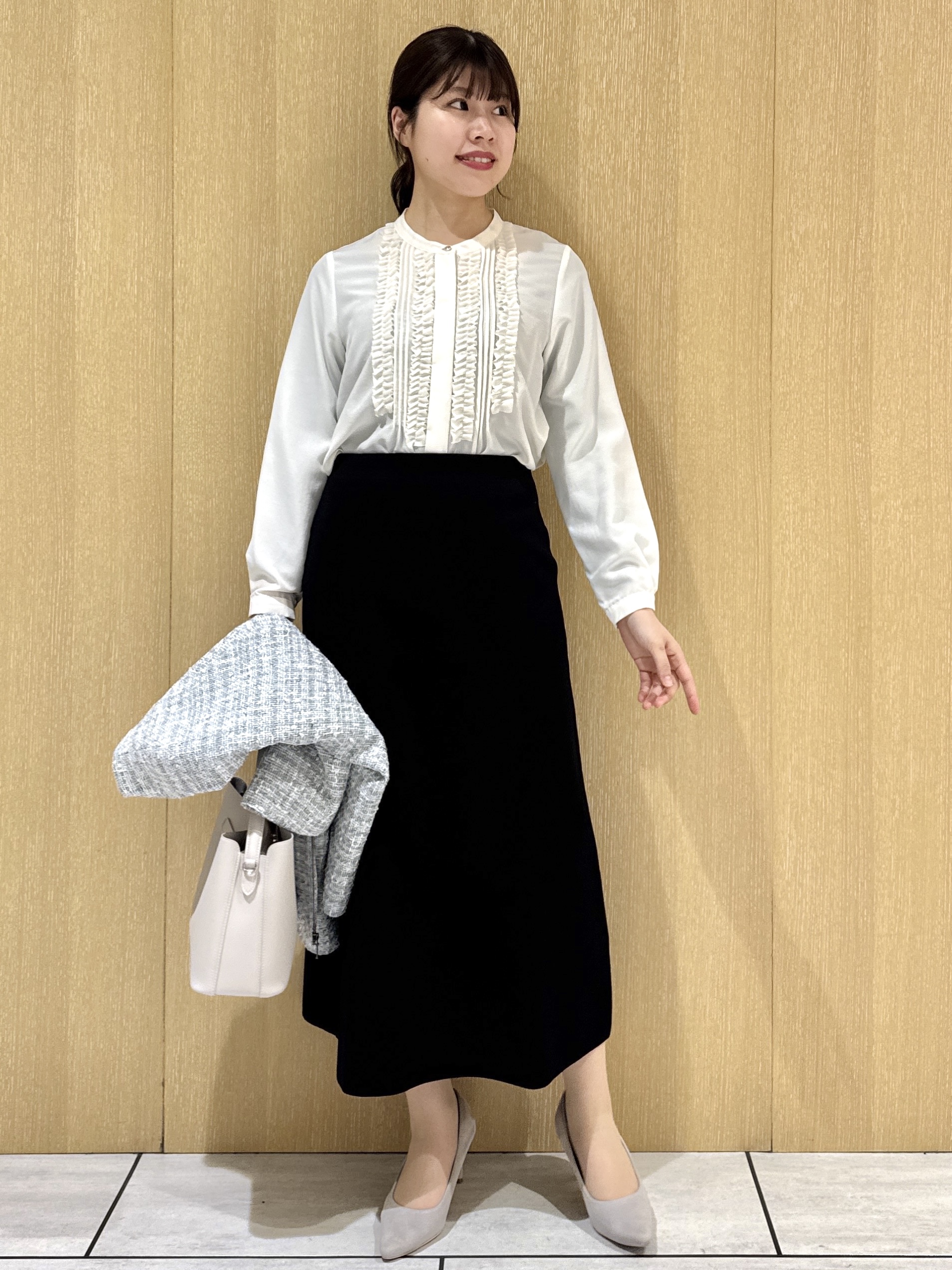 nanaさんの「UNTITLED｜【きれいめカジュアル】ツイードジップジャケット」を使ったコーディネート