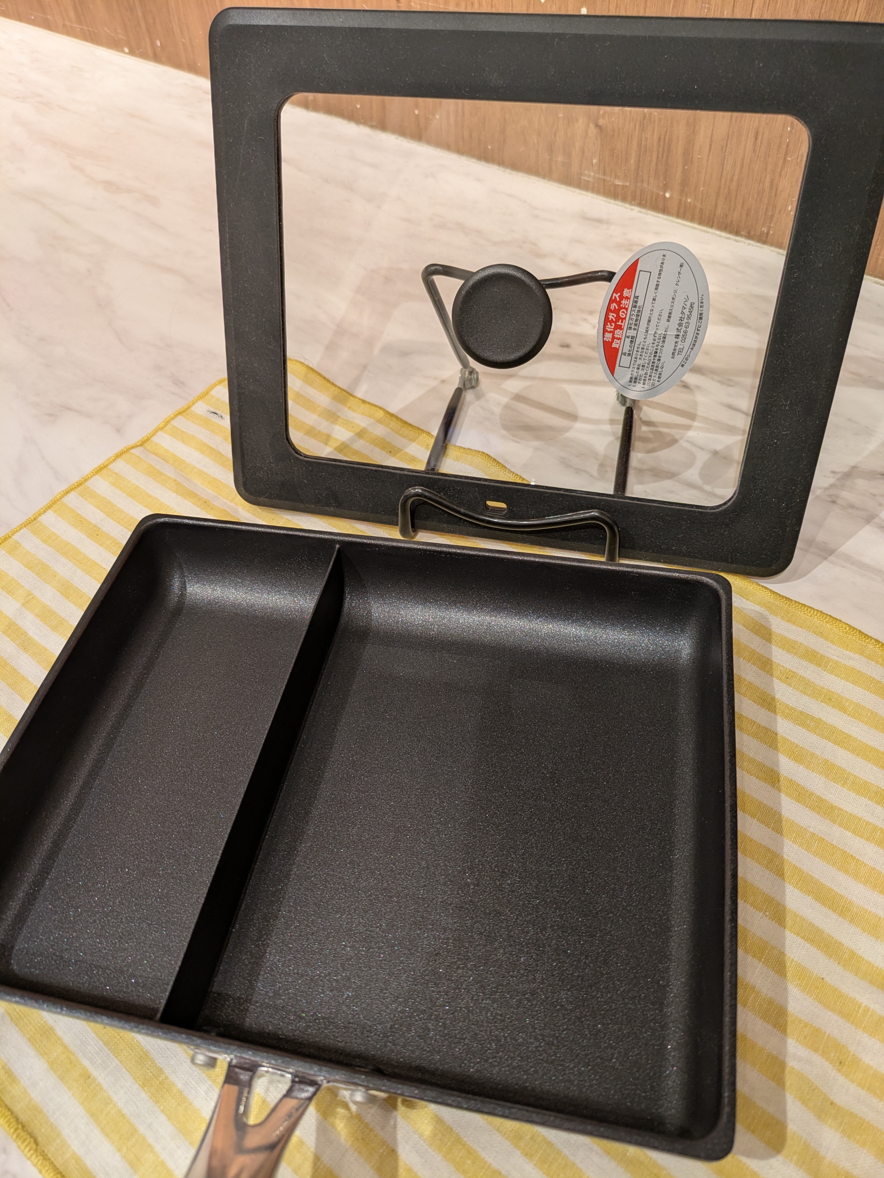 エトーさんの「212 KITCHEN STORE｜ネオモーニングエッグパン フタ付」を使ったコーディネート