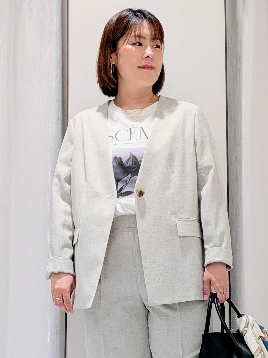 Onumaさんの「UNTITLED｜【さらりと快適/セットアップ可/UV/接触冷感】スラブカラーレスジャケット」を使ったコーディネート