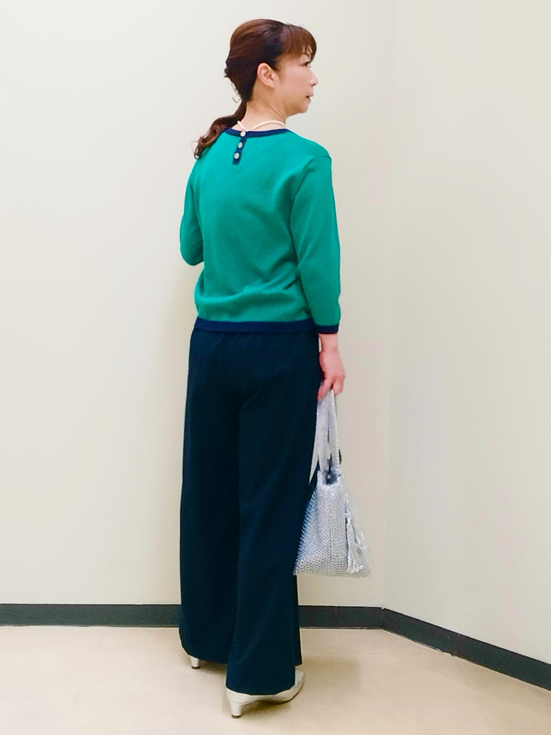 花さんの「Reflect｜【単品使い◎】ペプラムベスト＋リラクシーパンツセット」を使ったコーディネート
