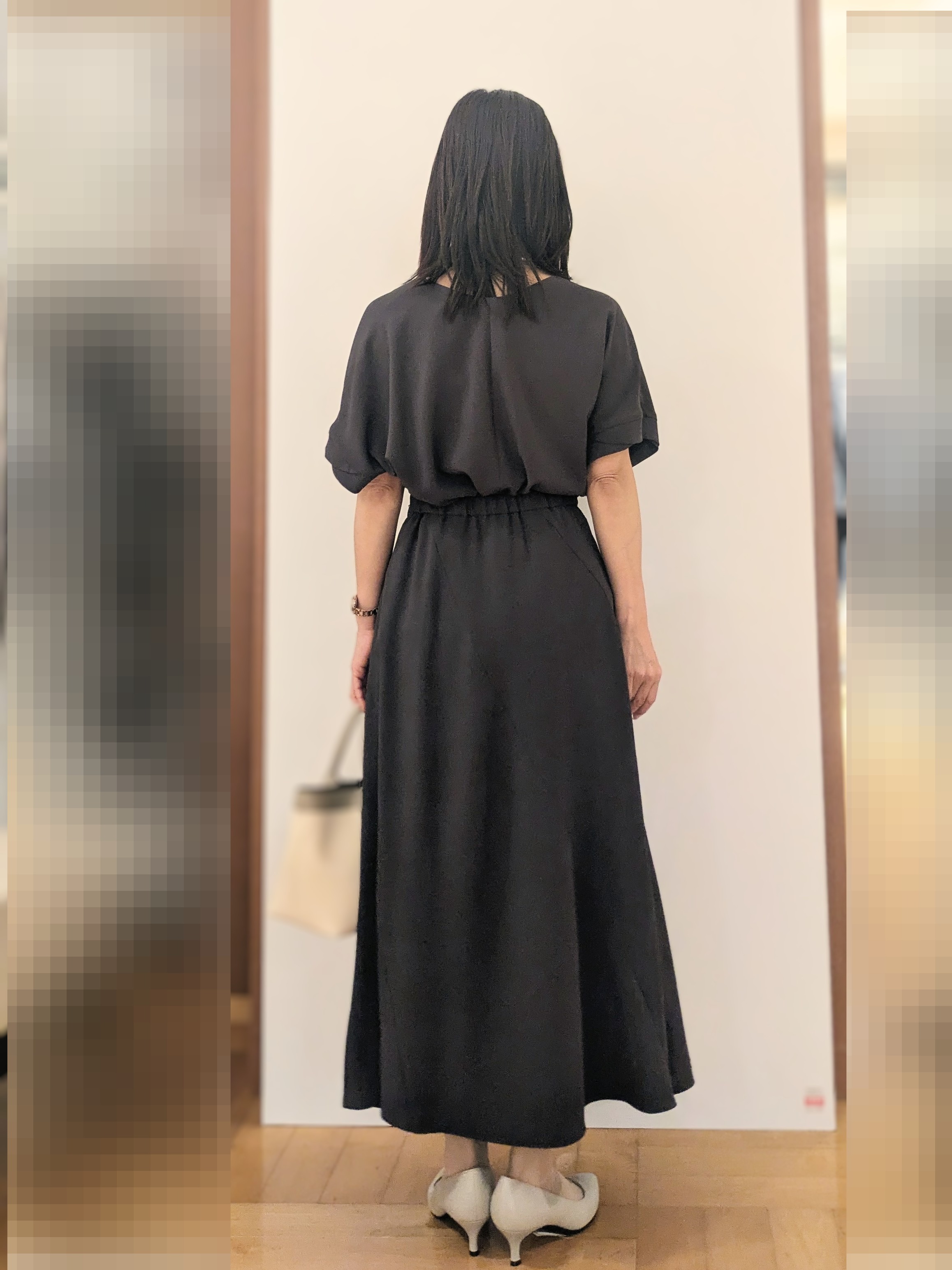 laverさんの「UNTITLED｜【前後2WAY/はっ水/セットアップ可】リラクシーフレンチスリーブブラウス」を使ったコーディネート
