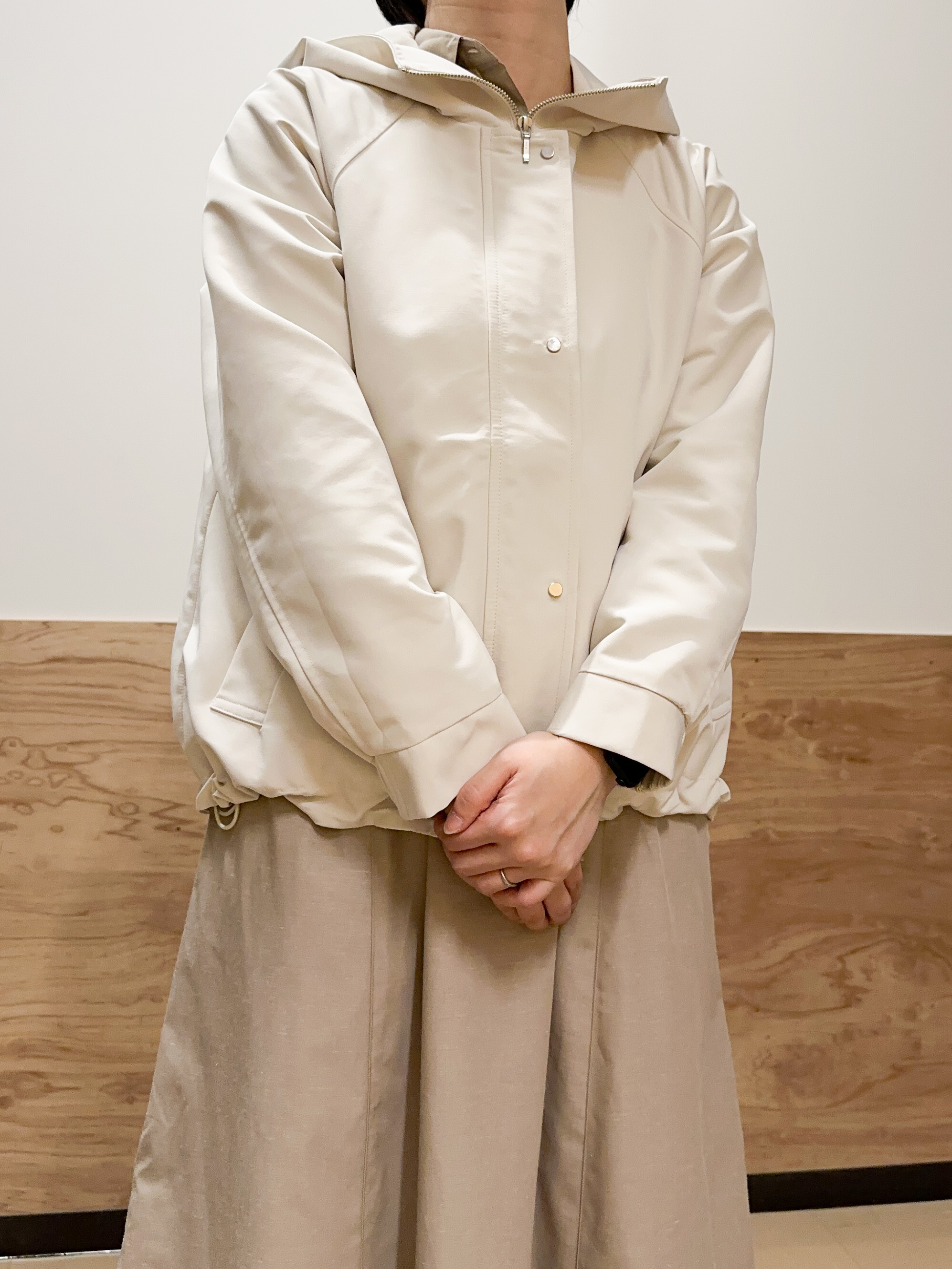 すーさんの「grove｜【貴島明日香さん着用】【撥水】きれいめに着こなせるマウンテンパーカ」を使ったコーディネート