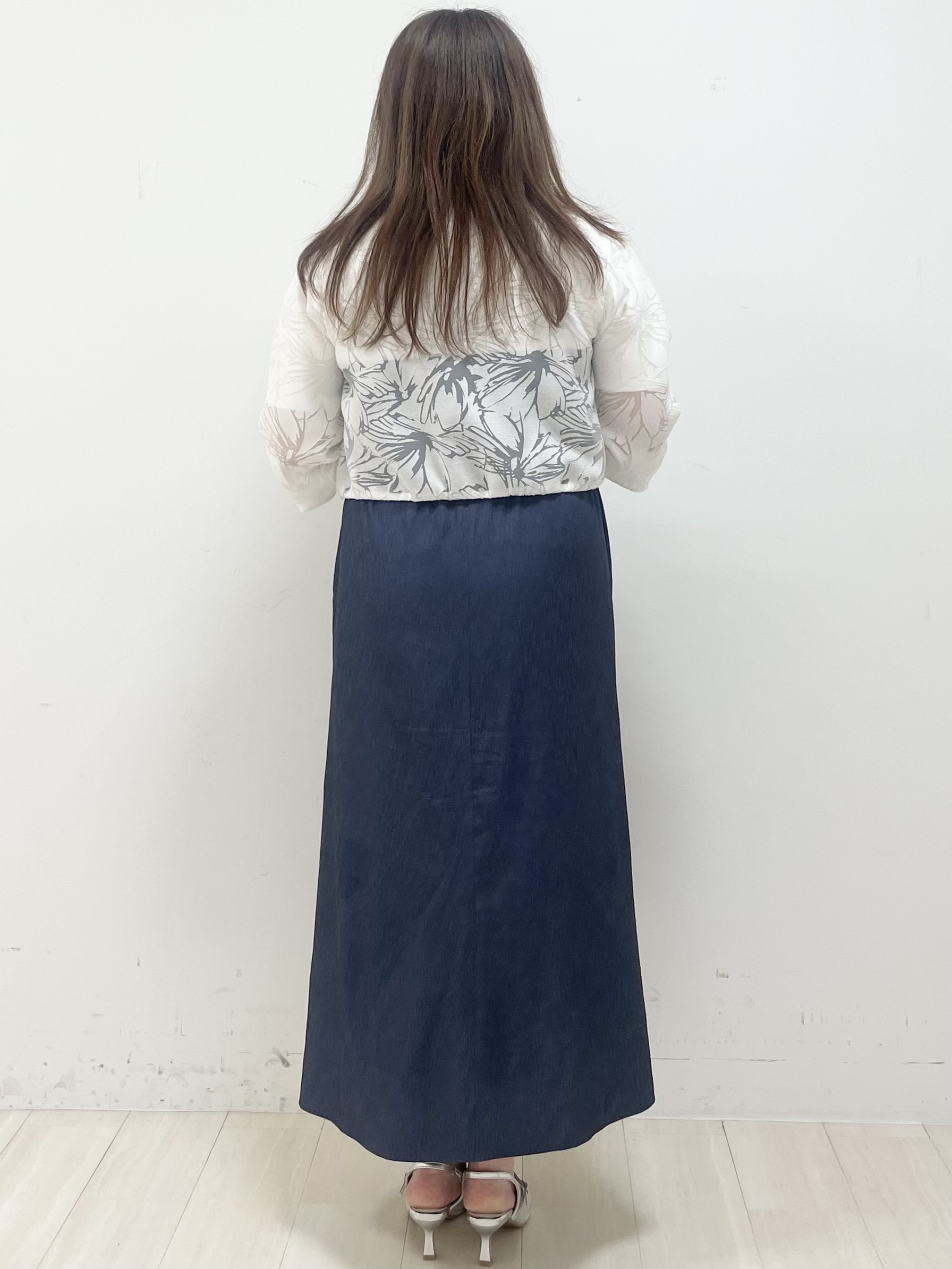 YUUKIさんの「COUP DE CHANCE｜【手洗い可／日本製／／セットアップ可】オパール花柄ブルゾン」を使ったコーディネート
