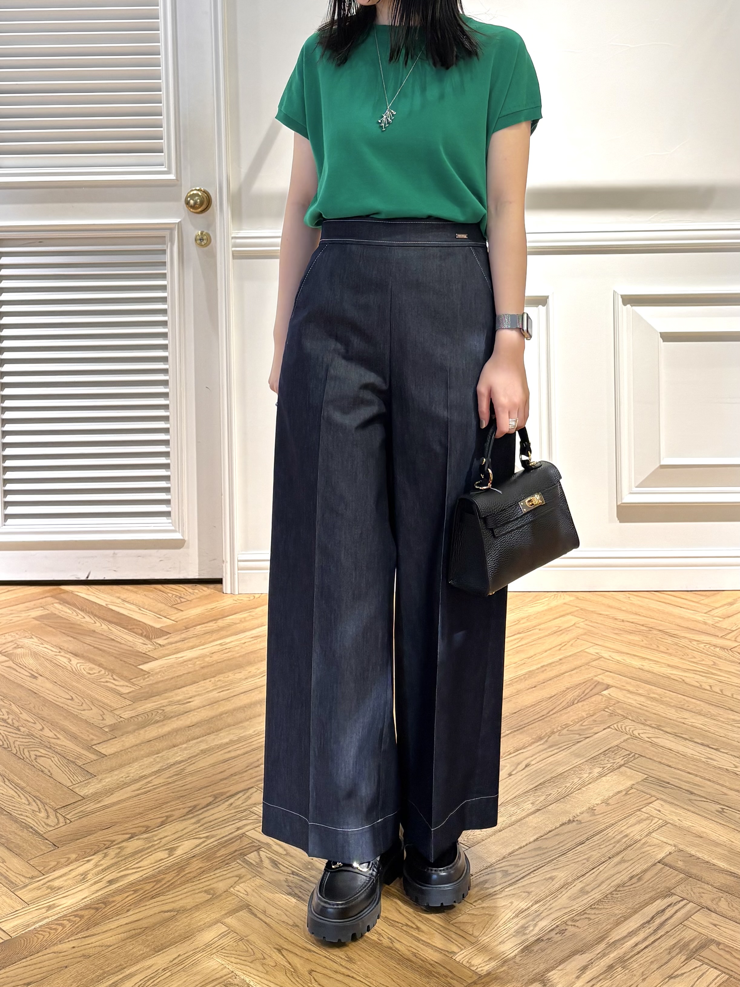 cocoさんの「DRESSTERIOR｜【ウォッシャブル】コットンシルクフレンチスリーブニット」を使ったコーディネート