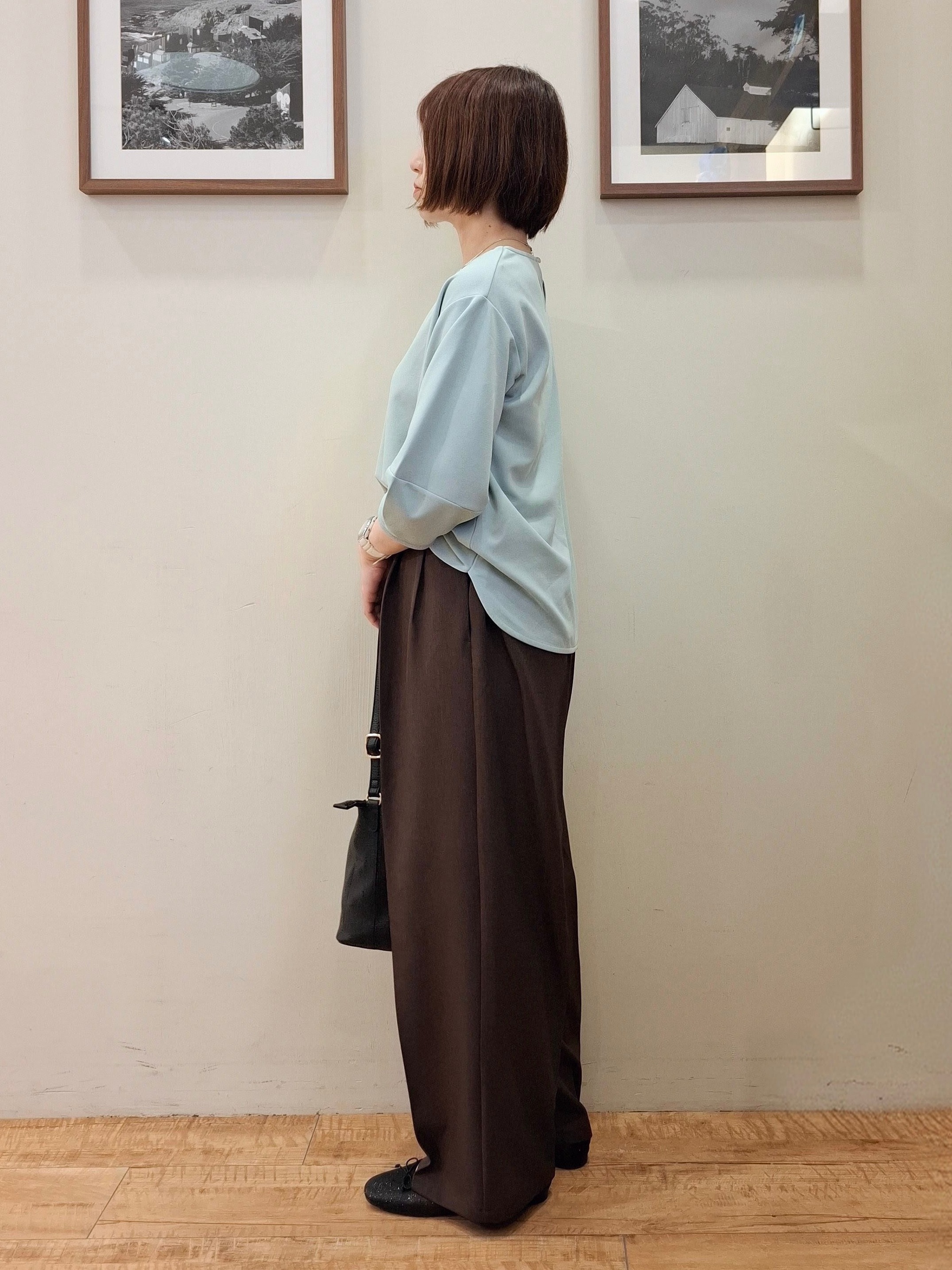 まあるさんの「SHOO･LA･RUE｜【2点セット/7分袖】ランタンスリーブで女性らしい インせず着られる ネックレス付きブラウス」を使ったコーディネート
