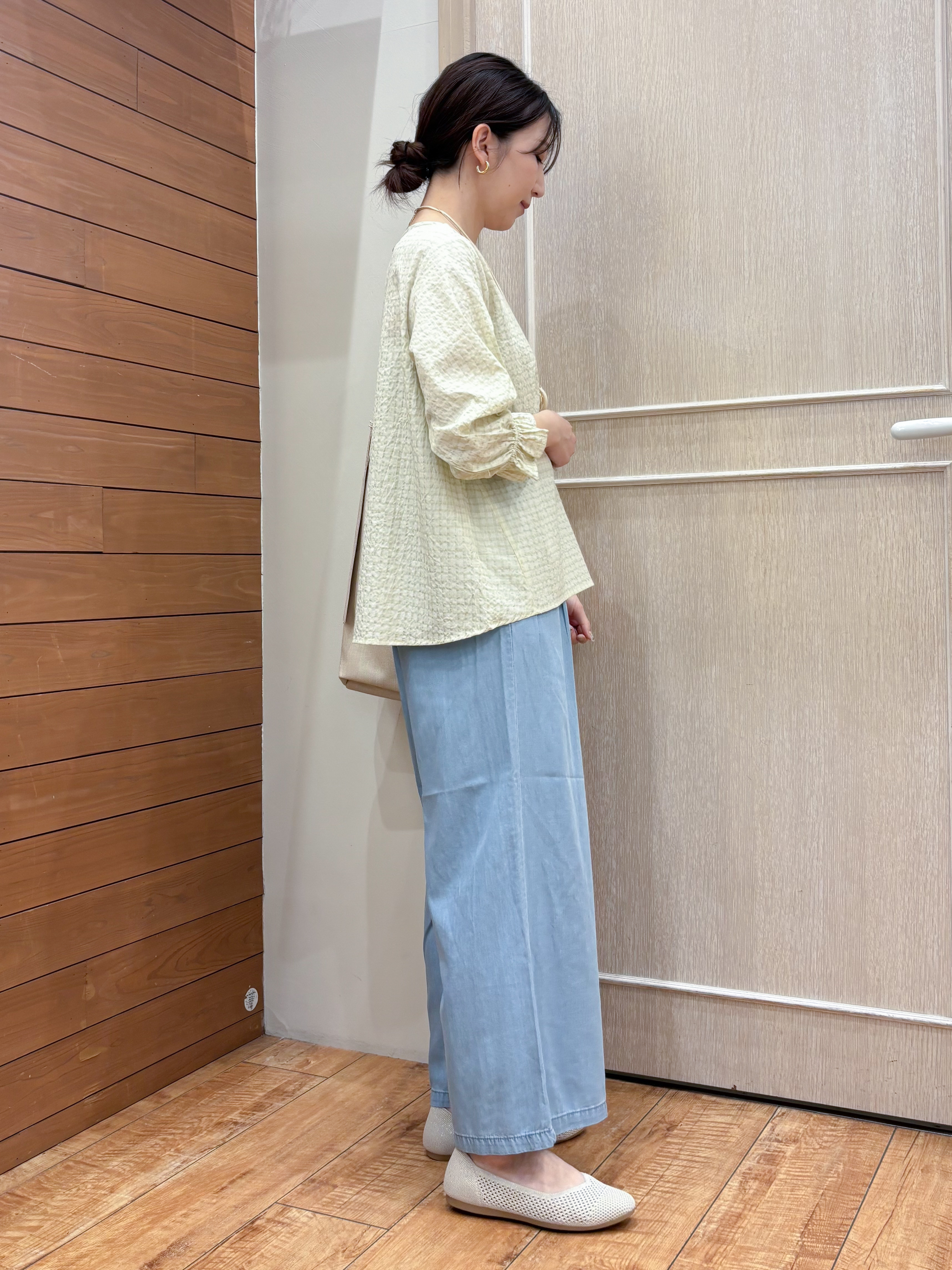 なみさんの「SHOO･LA･RUE｜【セットアップ可/洗濯機可】上品チェックが好印象 ゆるさら6分袖ブラウス」を使ったコーディネート