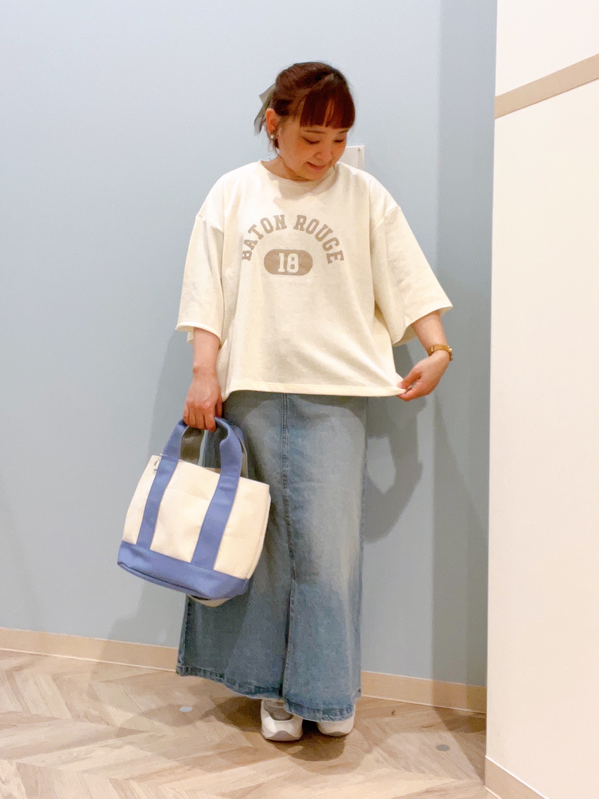 kitaさんの「SHOO･LA･RUE｜【体型カバー】ふんわり質感 やわらかこなれシアーシャツ」を使ったコーディネート