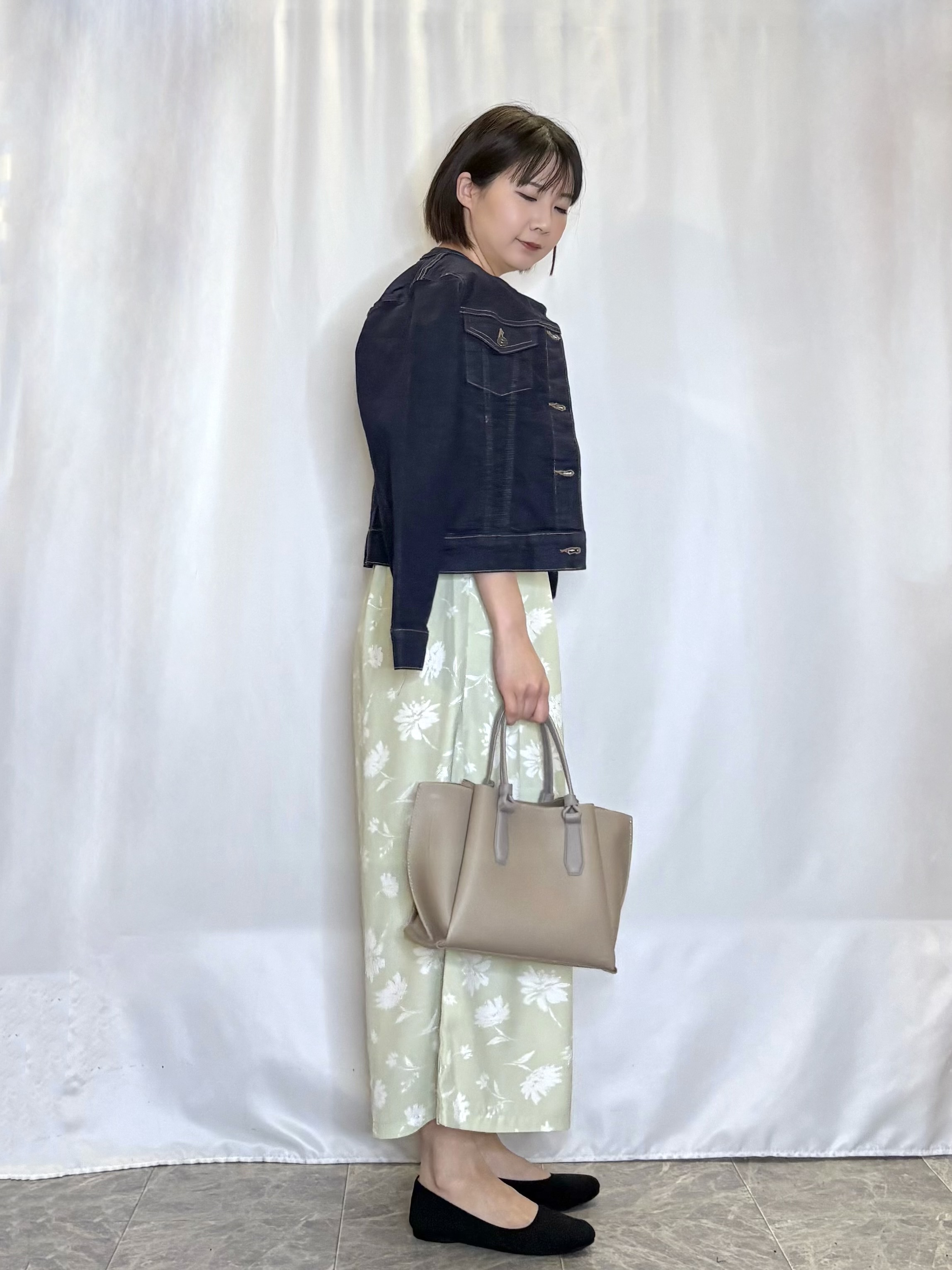 ネリさんの「SHOO･LA･RUE｜【SHOO・LA・RUE DENIM/S-LL/高レビュー】大人のための ノーカラーデニムジャケット」を使ったコーディネート