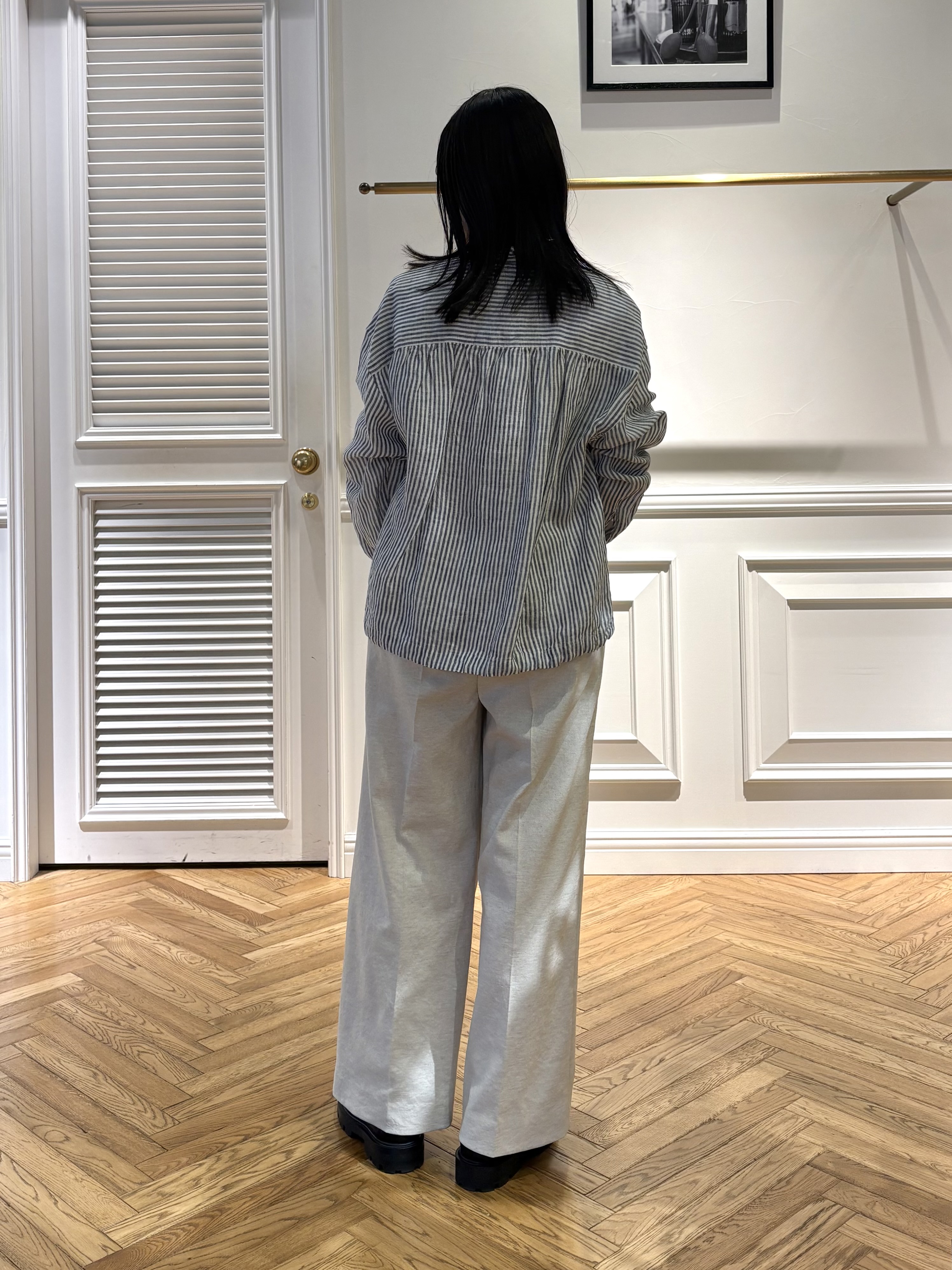 cocoさんの「DRESSTERIOR｜【2WAY/羽織にも】ウォッシャブルリネン ドロストシャツ」を使ったコーディネート