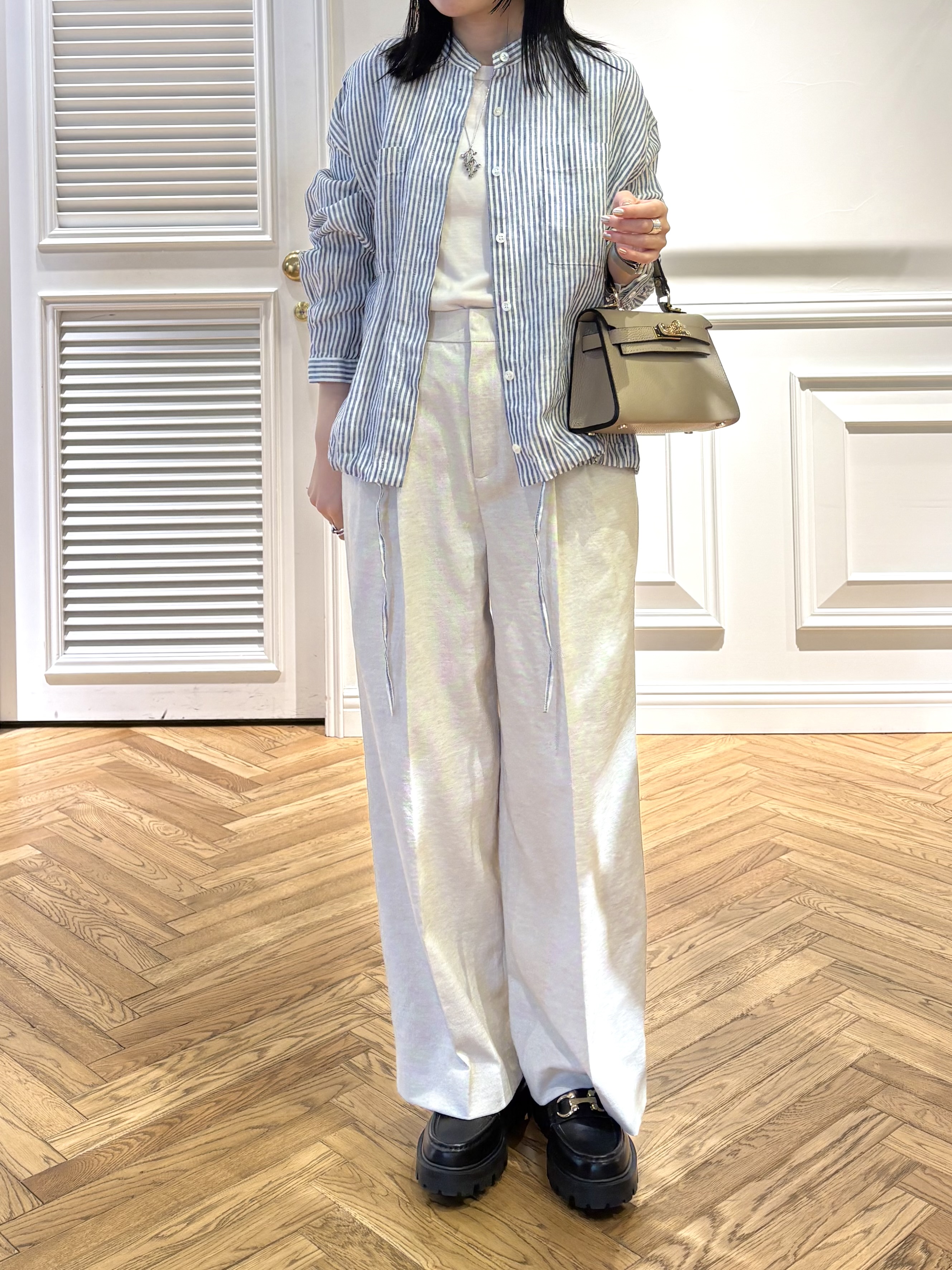 cocoさんの「DRESSTERIOR｜【2WAY/羽織にも】ウォッシャブルリネン ドロストシャツ」を使ったコーディネート