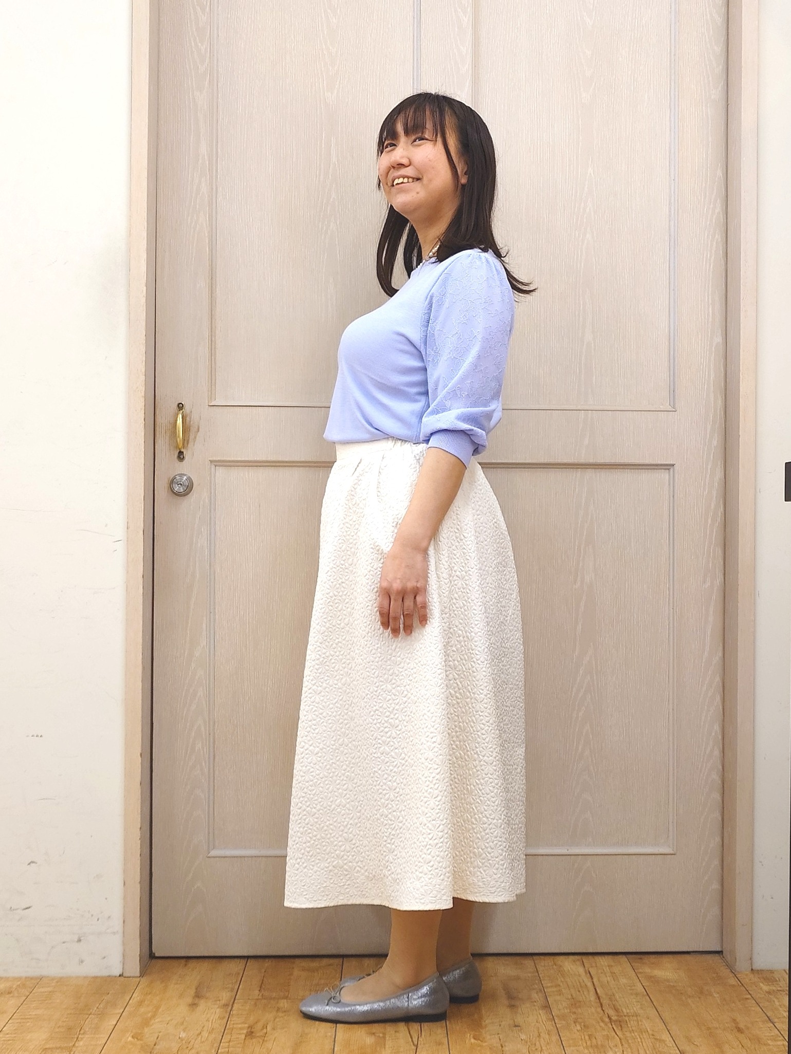 とろろさんの「SHOO･LA･RUE｜【洗濯機可/S-LL】シンプルだけど華やか レースの5分袖ニット」を使ったコーディネート