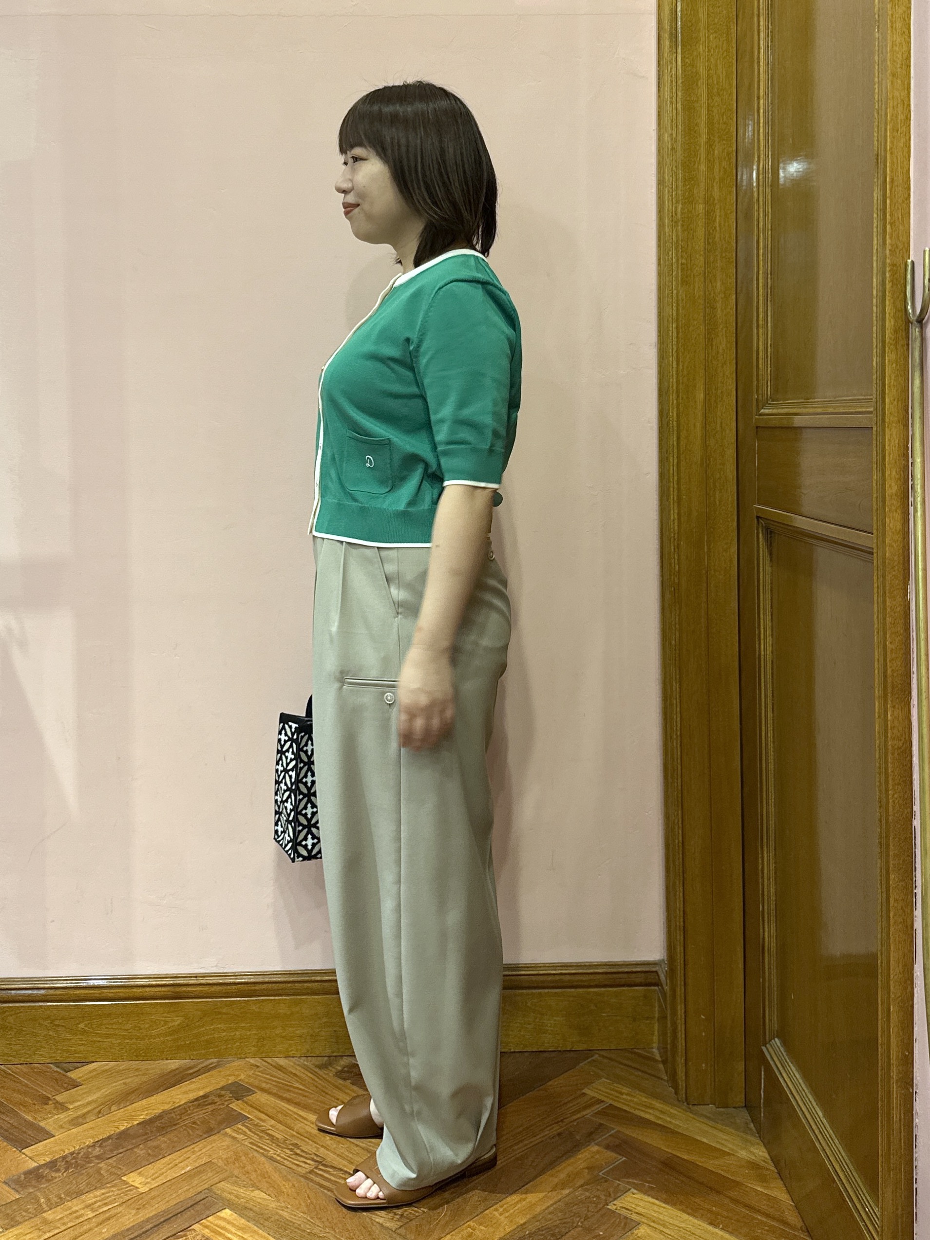 komatsuさんの「DRESSTERIOR｜【otonaMUSE5月号掲載/UVカット/ウォッシャブル】クールタッチ コンビ カーディガン」を使ったコーディネート