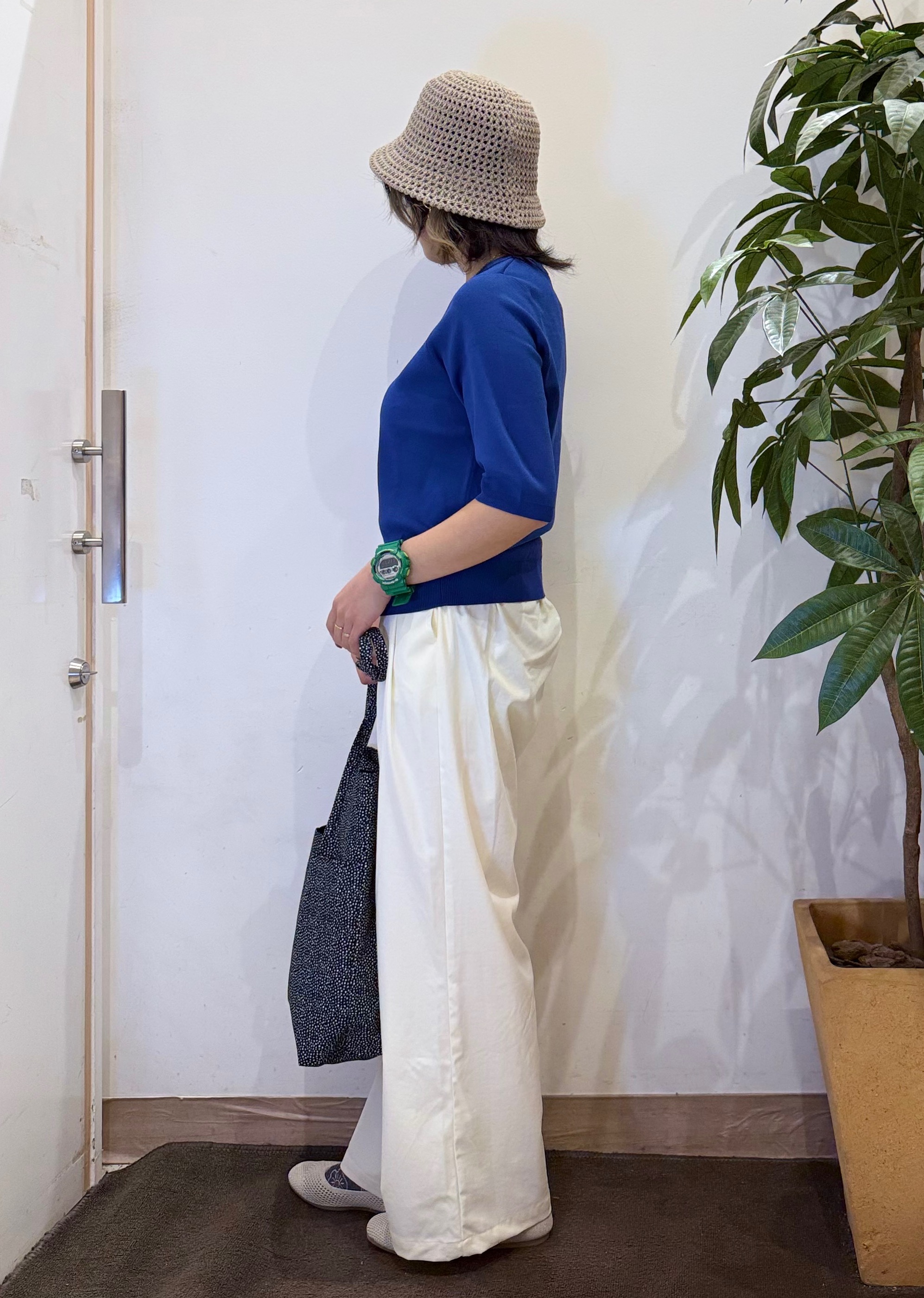misakiさんの「SHOO･LA･RUE｜【毎日洗える/S-LL/ひんやり/UV】上半身すっきり 二の腕見せない5分袖ニット」を使ったコーディネート