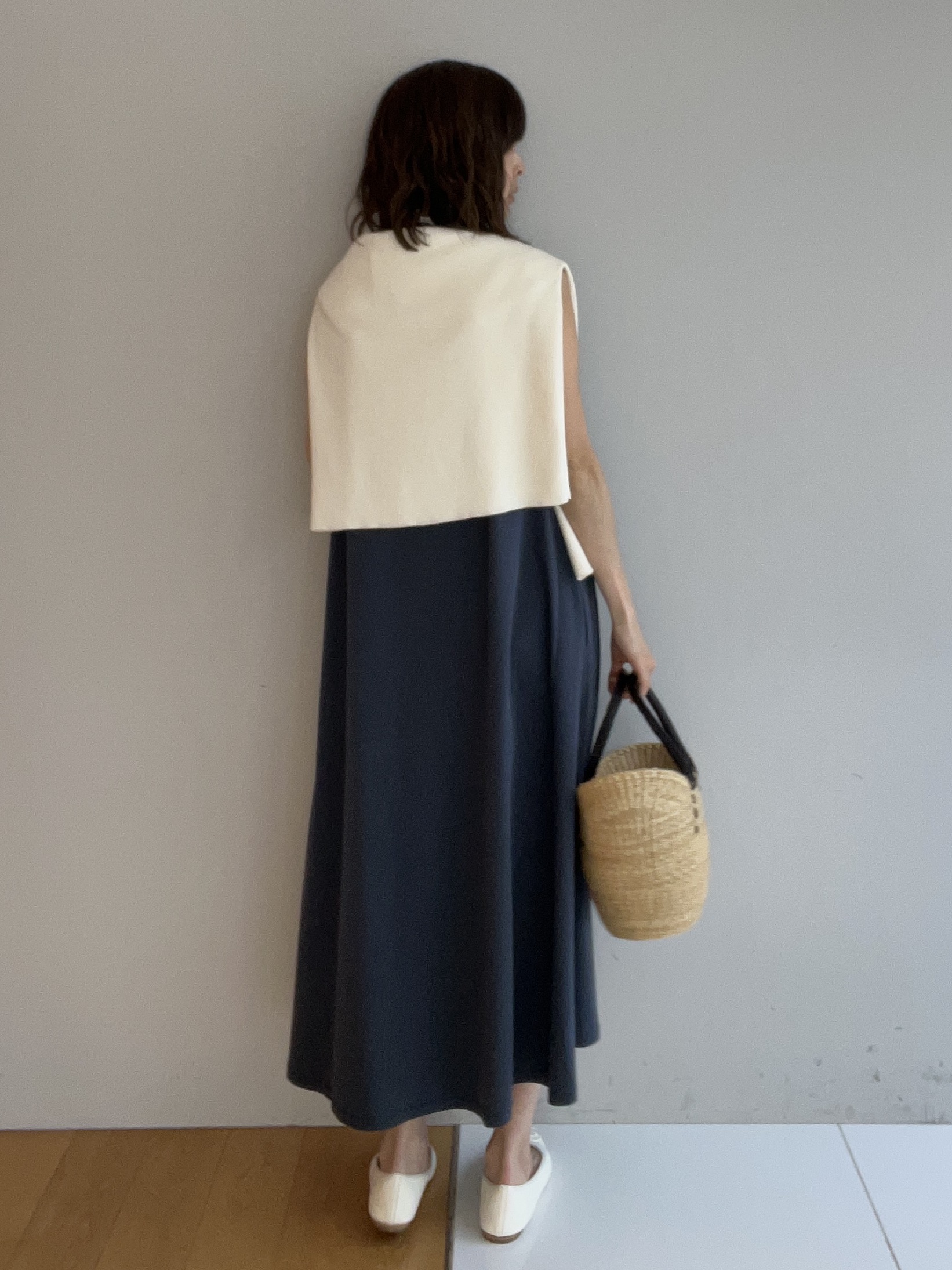 misaさんの「DRESSTERIOR｜【接触冷感／抗菌防臭／消臭/ウォッシャブル】アイスクリアコットン フレンチスリーブワンピース」を使ったコーディネート