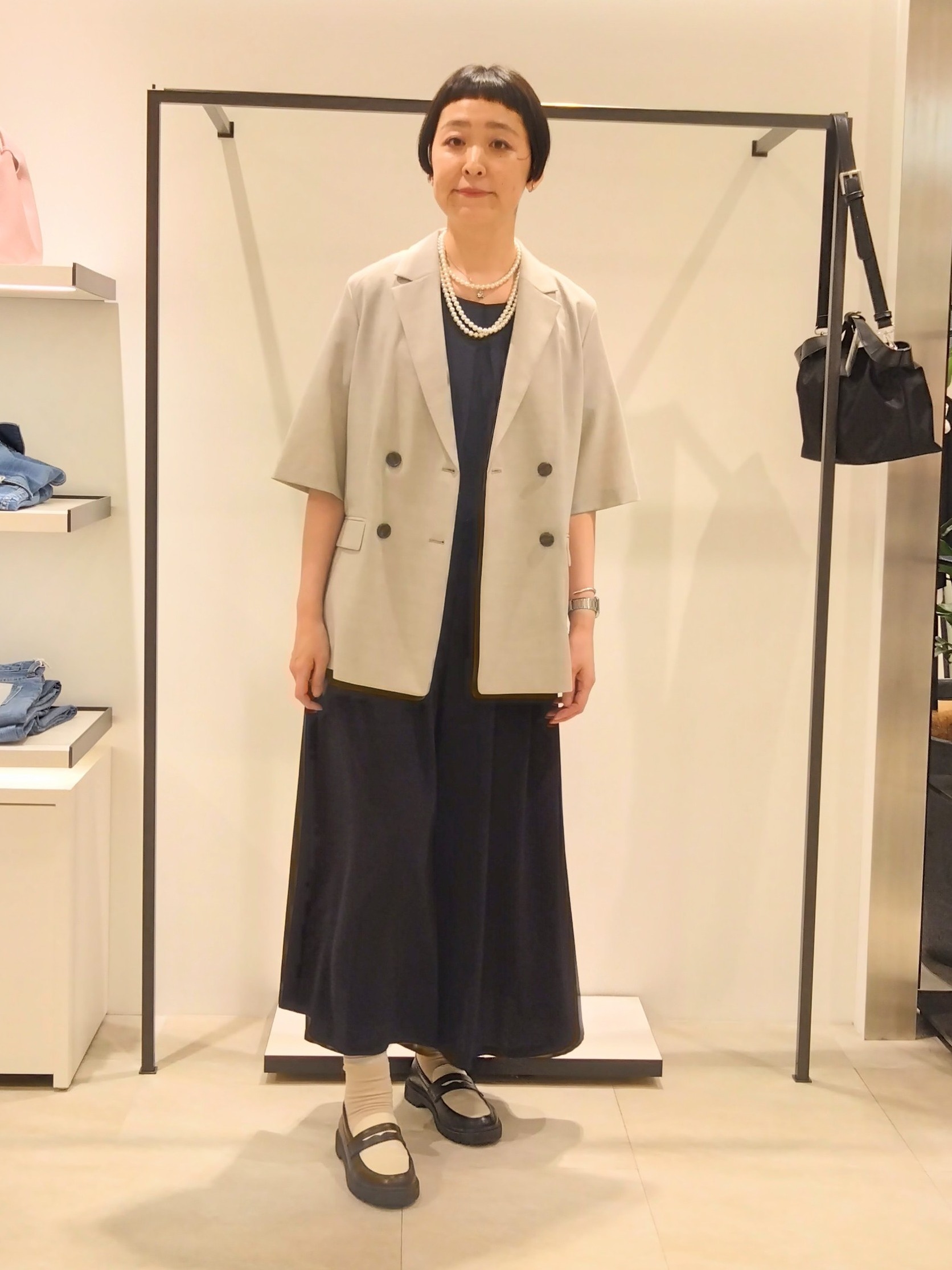 まちこさんの「UNTITLED｜【シワになりにくい/セットアップ可/接触冷感】ハーフスリーブジャケット」を使ったコーディネート