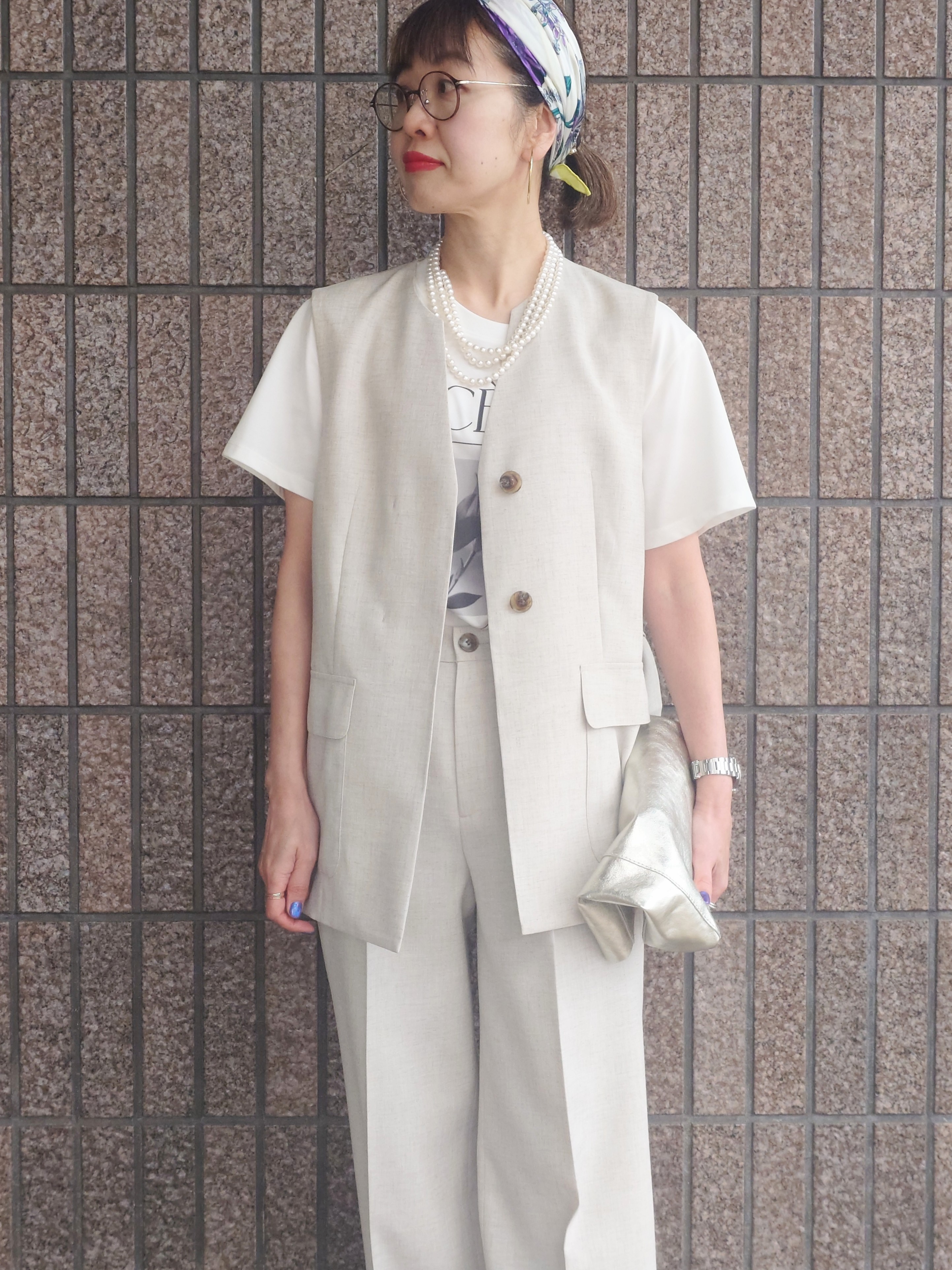 MUTSUKOさんの「UNTITLED｜【セットアップ可/UV/接触冷感】スラブキーネックジレ」を使ったコーディネート