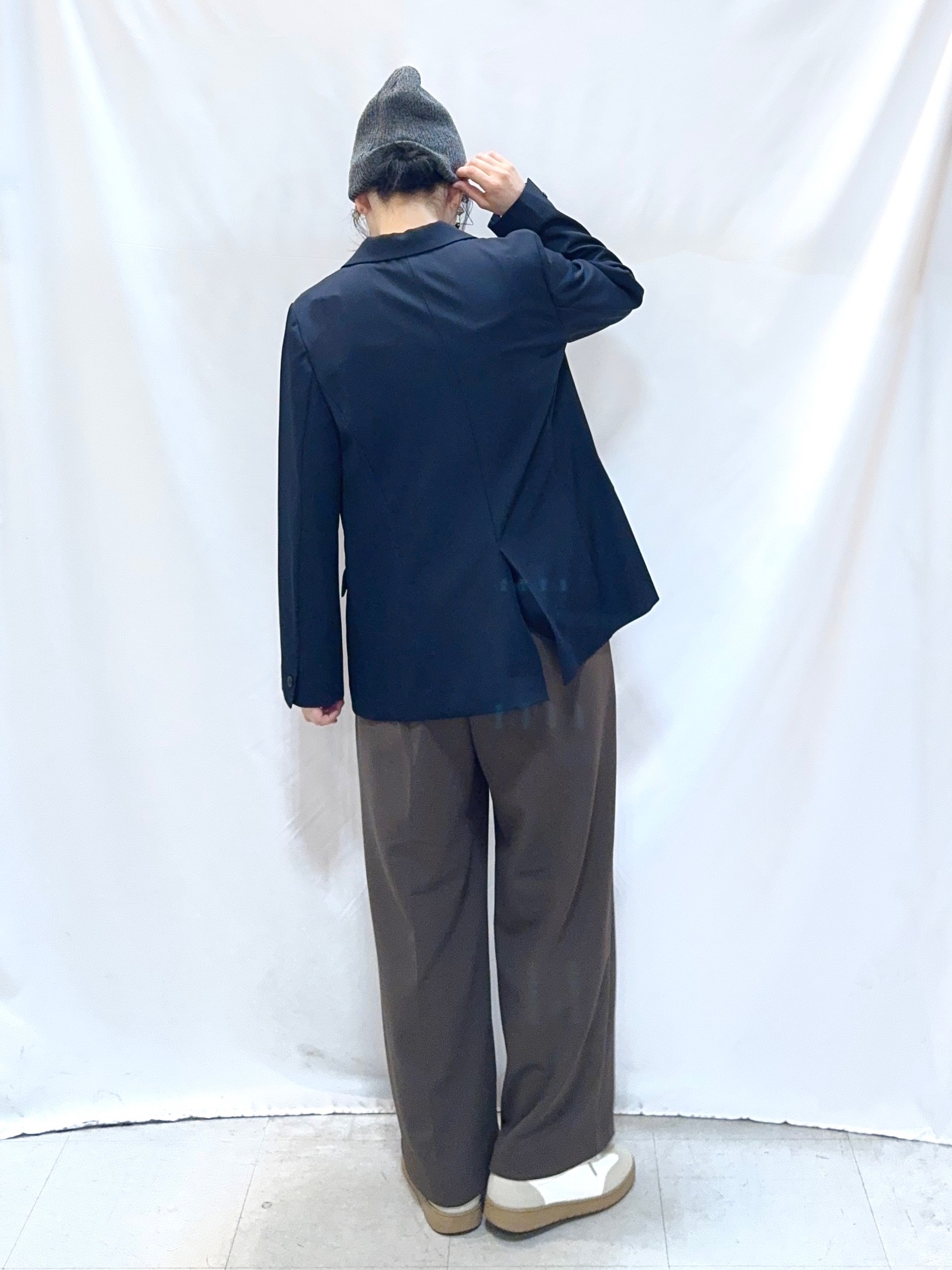 𝐇𝐢𝐫𝐨𝐦𝐢さんの「SHOO･LA･RUE｜【洗濯機可/イージーケア/UV】オンオフ使える　ゆったりダブルジャケット」を使ったコーディネート