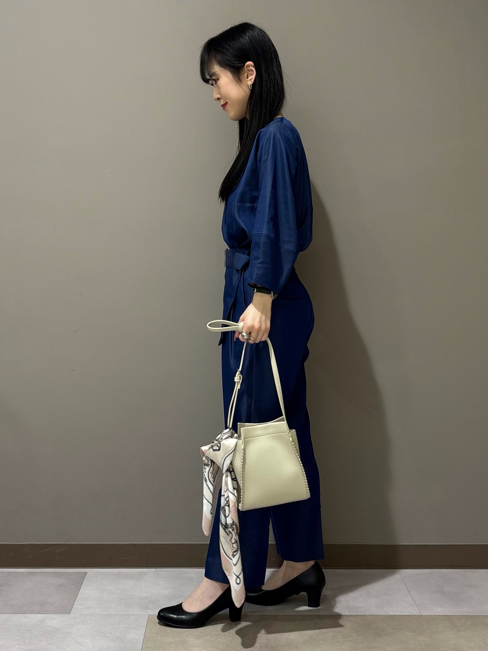 KEIKOさんの「INDIVI｜【洗える／大人シアー】エアリー バルーンブルゾン」を使ったコーディネート
