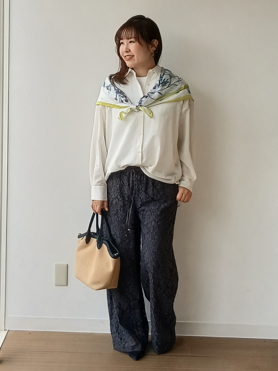 なみきさんの「UNTITLED｜【2WAY/マシンウォッシャブル】カシュクールデザインシャツ」を使ったコーディネート