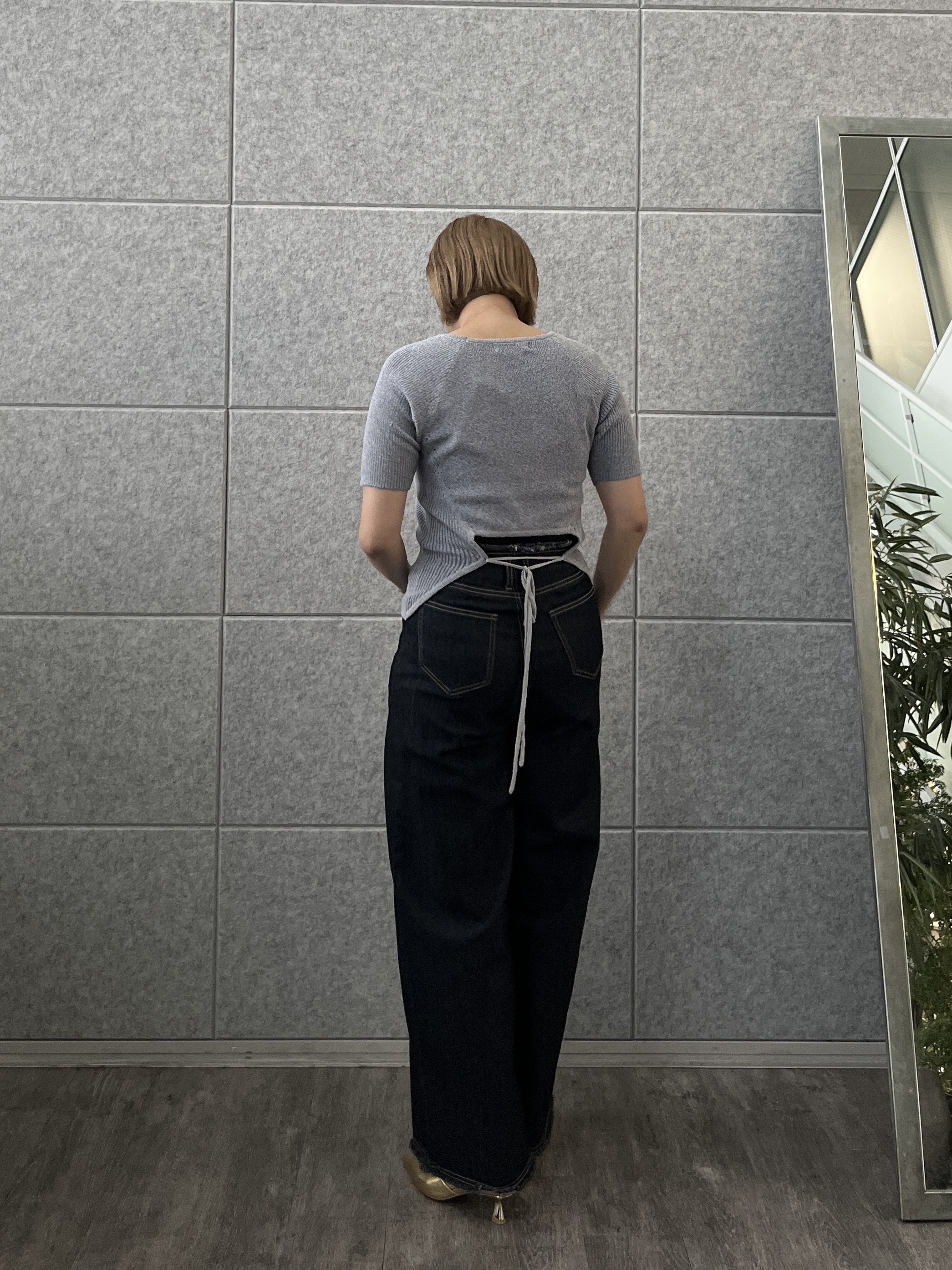 Harukaさんの「INDIVI｜ハイウエストカットオフデニム」を使ったコーディネート