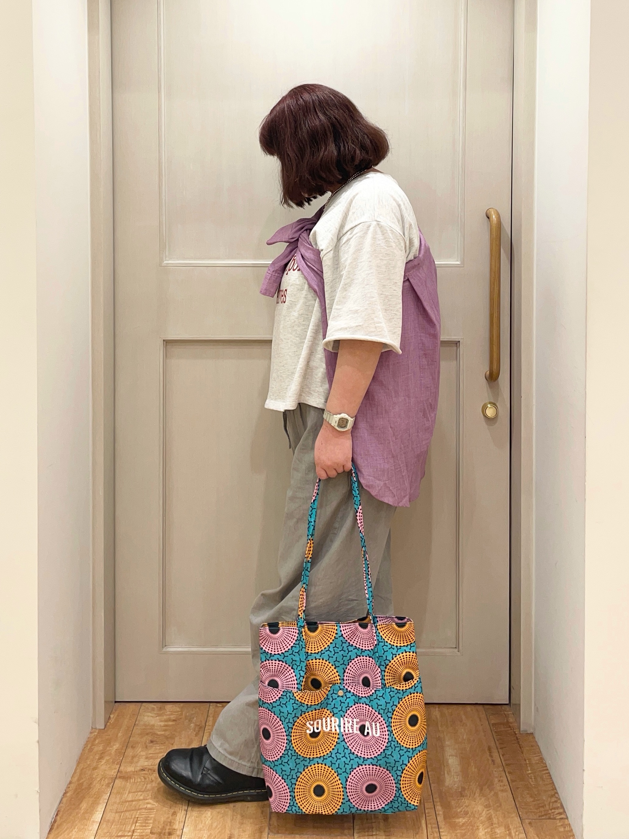 はまちゃんさんの「SHOO･LA･RUE｜【体型カバー】ふんわり質感 やわらかこなれシアーシャツ」を使ったコーディネート