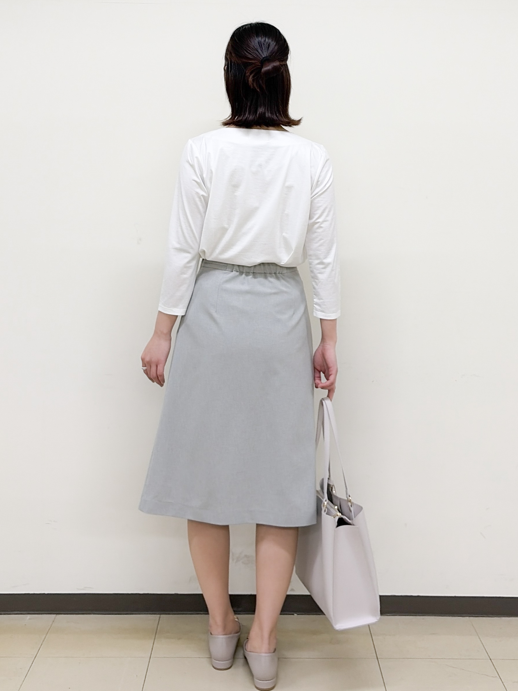 yurinaさんの「index｜タックビジュー7分袖トップス【洗濯機可】」を使ったコーディネート