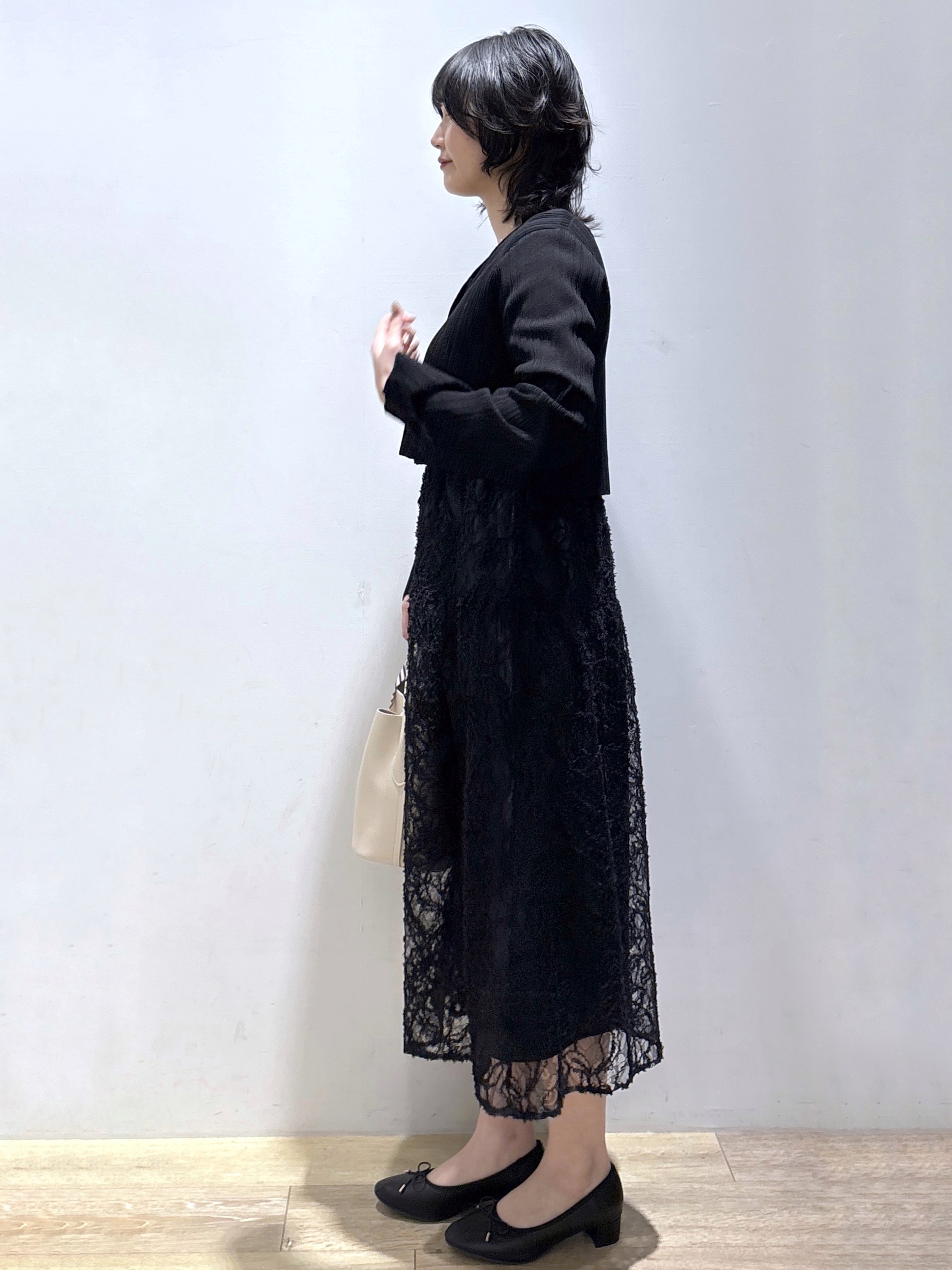 mizukiさんの「index｜《ツインセット》カーディガン&times;ニットドッキングワンピース【洗濯機OK】」を使ったコーディネート