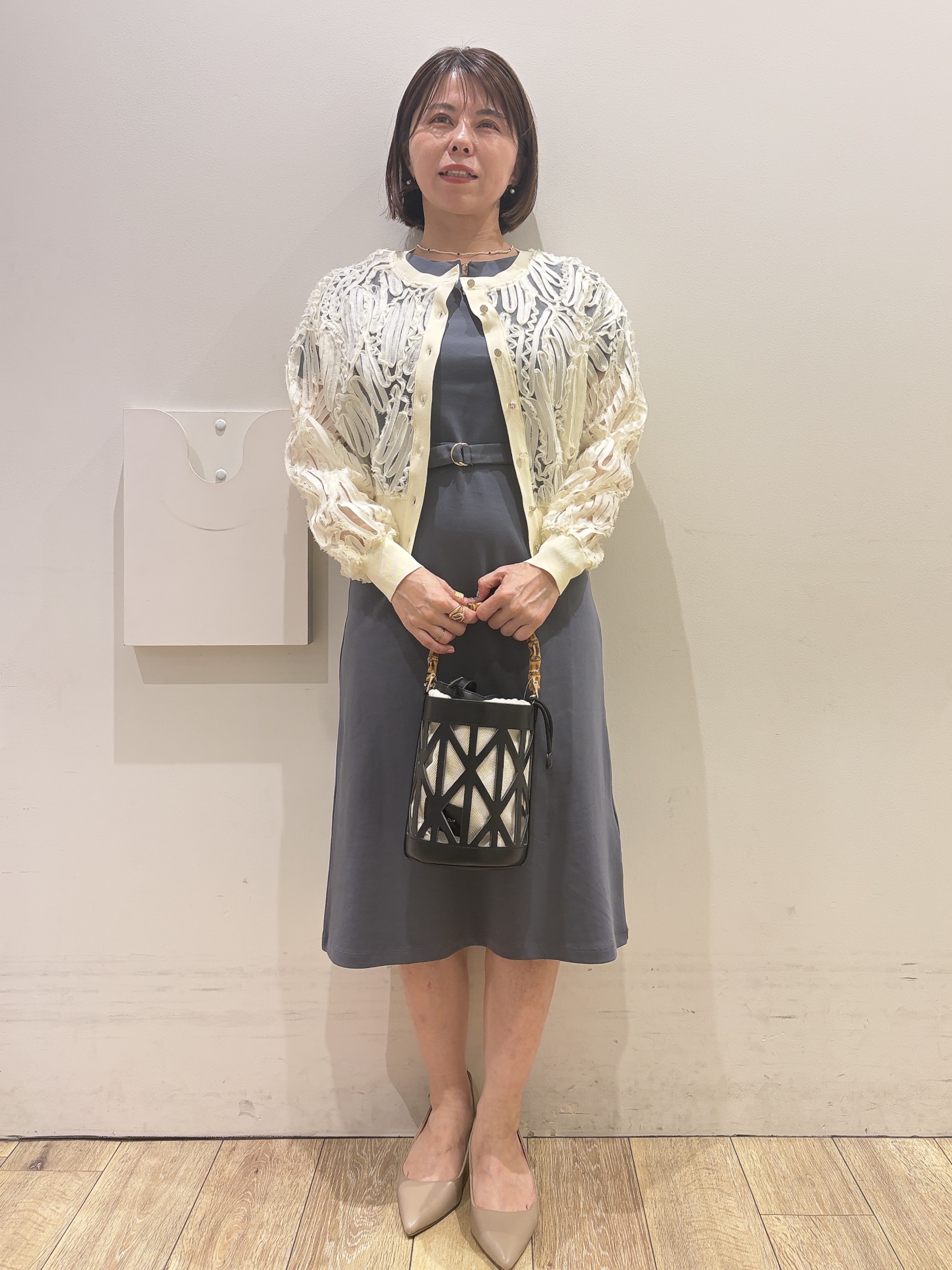 YUKOさんの「index｜【接触冷感／UVケア】Iラインフレアスリーブワンピース《洗濯機OK／XS～3L／6col》」を使ったコーディネート