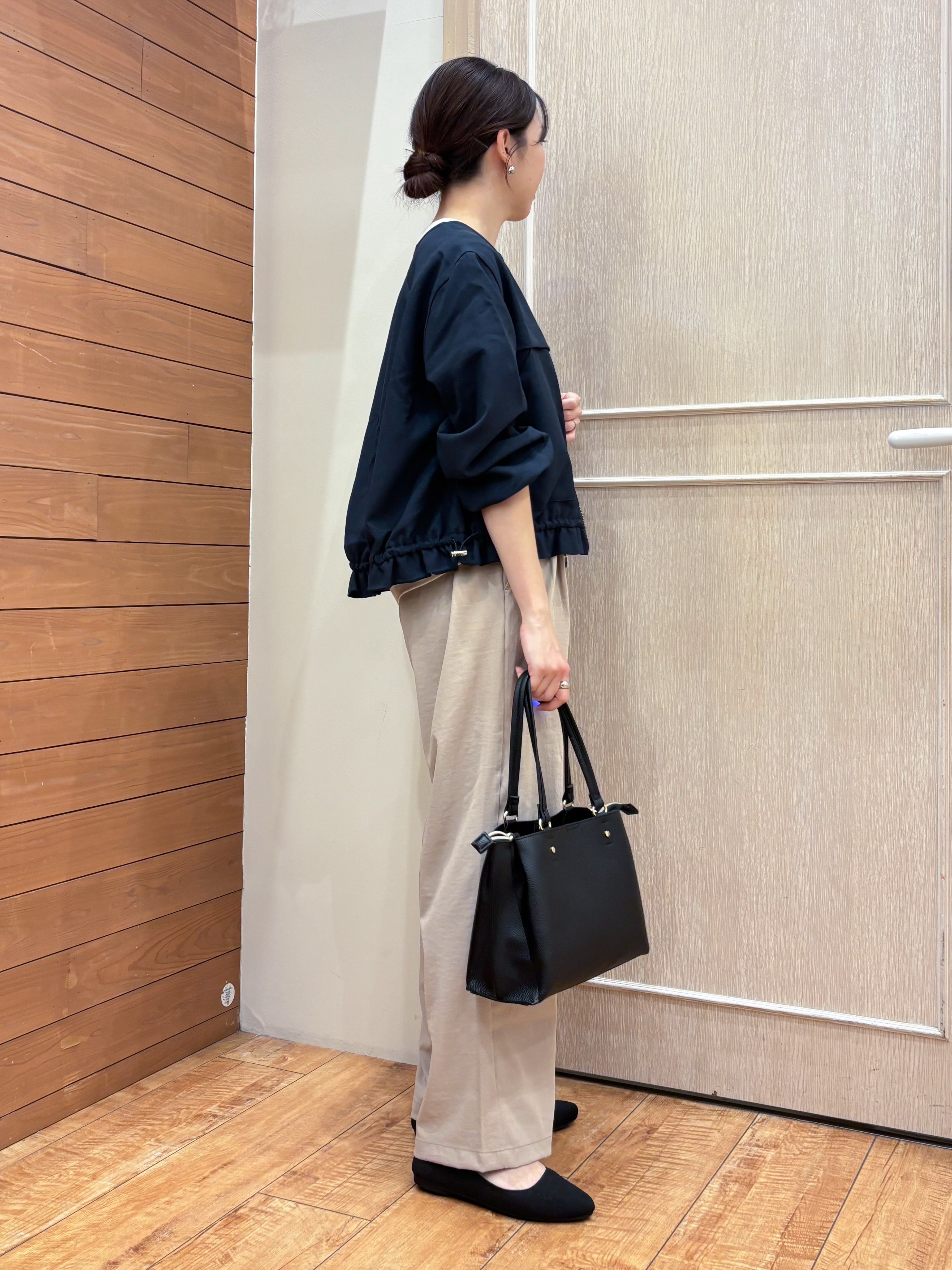 なみさんの「SHOO･LA･RUE｜【S-LL】スタイルアップを叶える　大人のドロストブルゾン」を使ったコーディネート