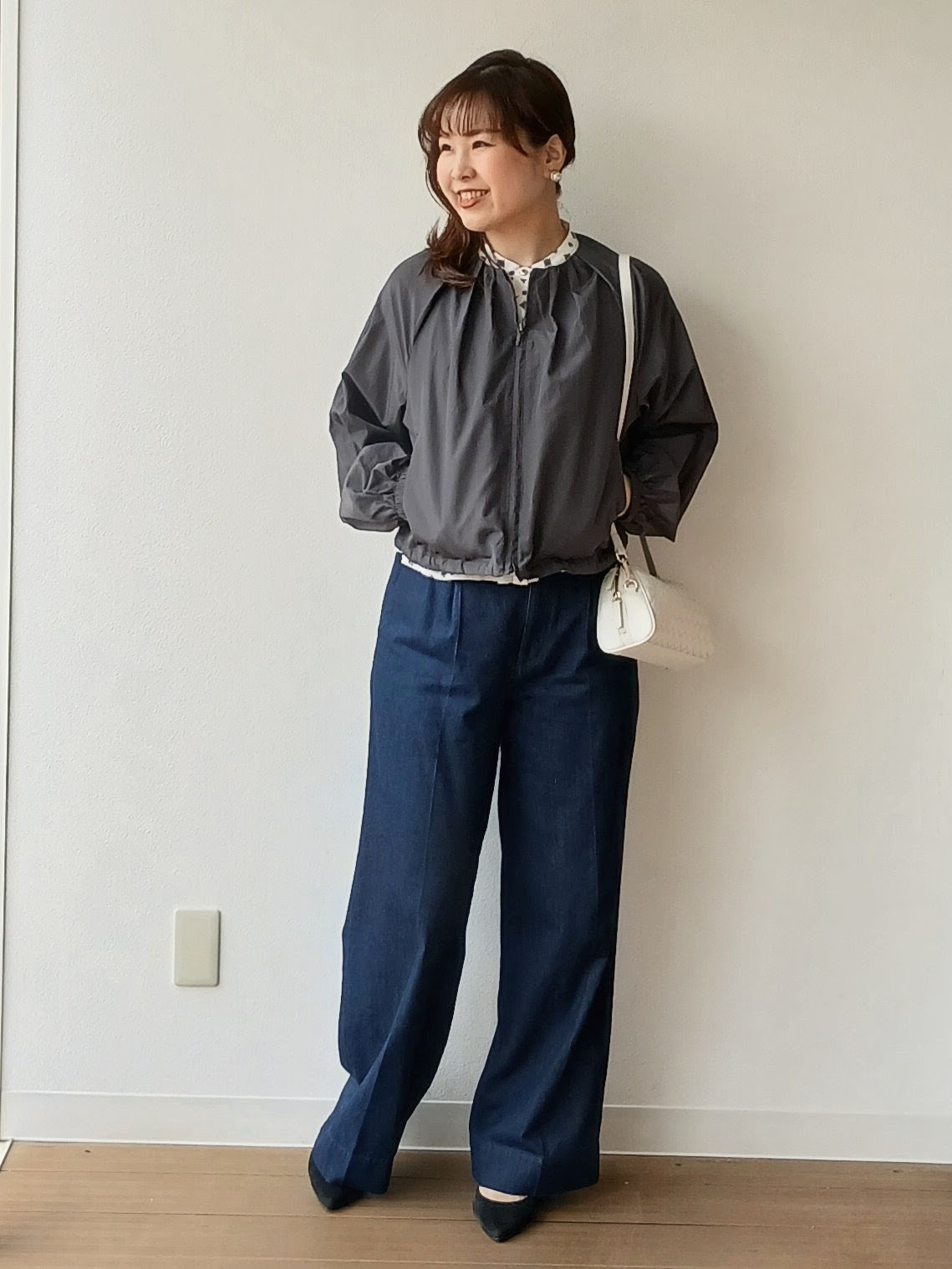 なみきさんの「UNTITLED｜【洗える/きれいめ柄】コモンプリントブラウス」を使ったコーディネート