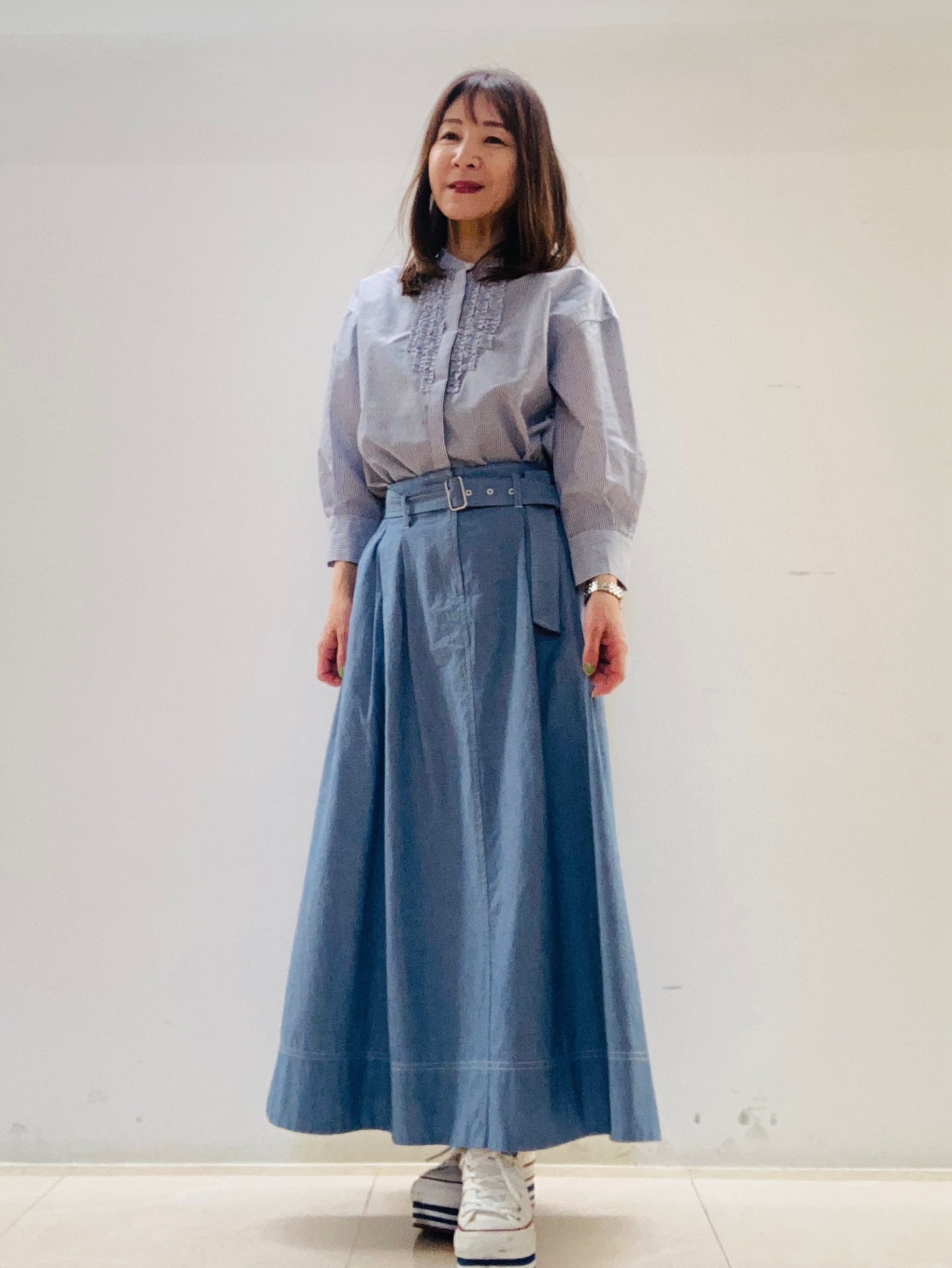 kurodaさんの「Reflect｜【接触冷感】八分袖フロントフリルブラウス」を使ったコーディネート