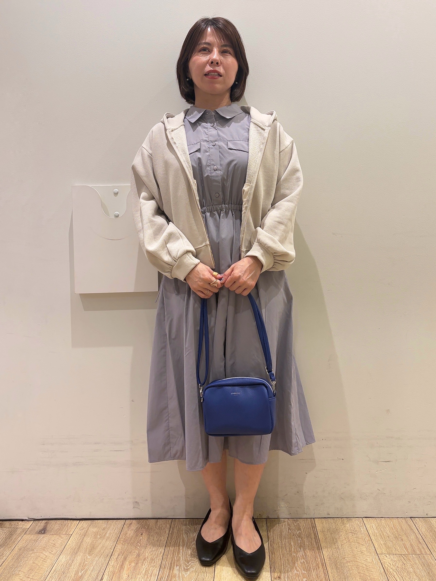 YUKOさんの「index｜ラメ裏毛コンパクトジップパーカー【洗濯機OK】」を使ったコーディネート