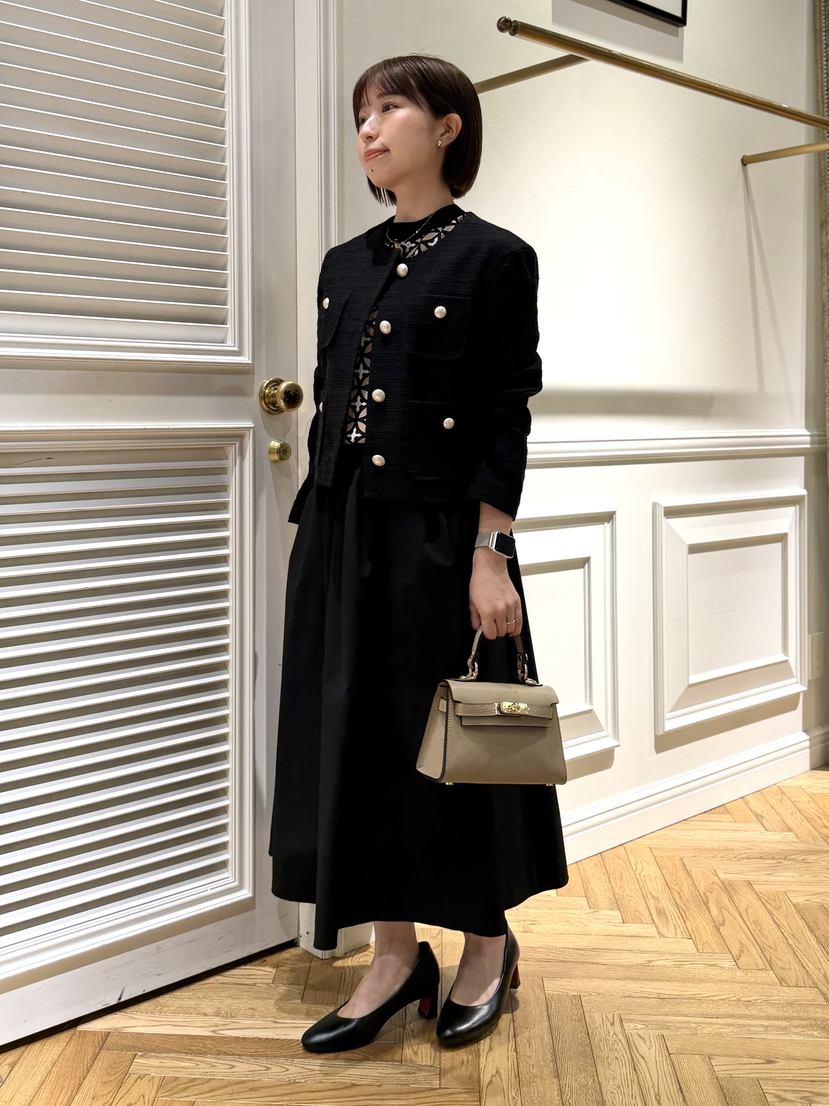 つじ まこさんの「DRESSTERIOR｜【otonaMUSE5月号掲載/ウォッシャブル】オーバーラップサークルコンビフレンチニット」を使ったコーディネート