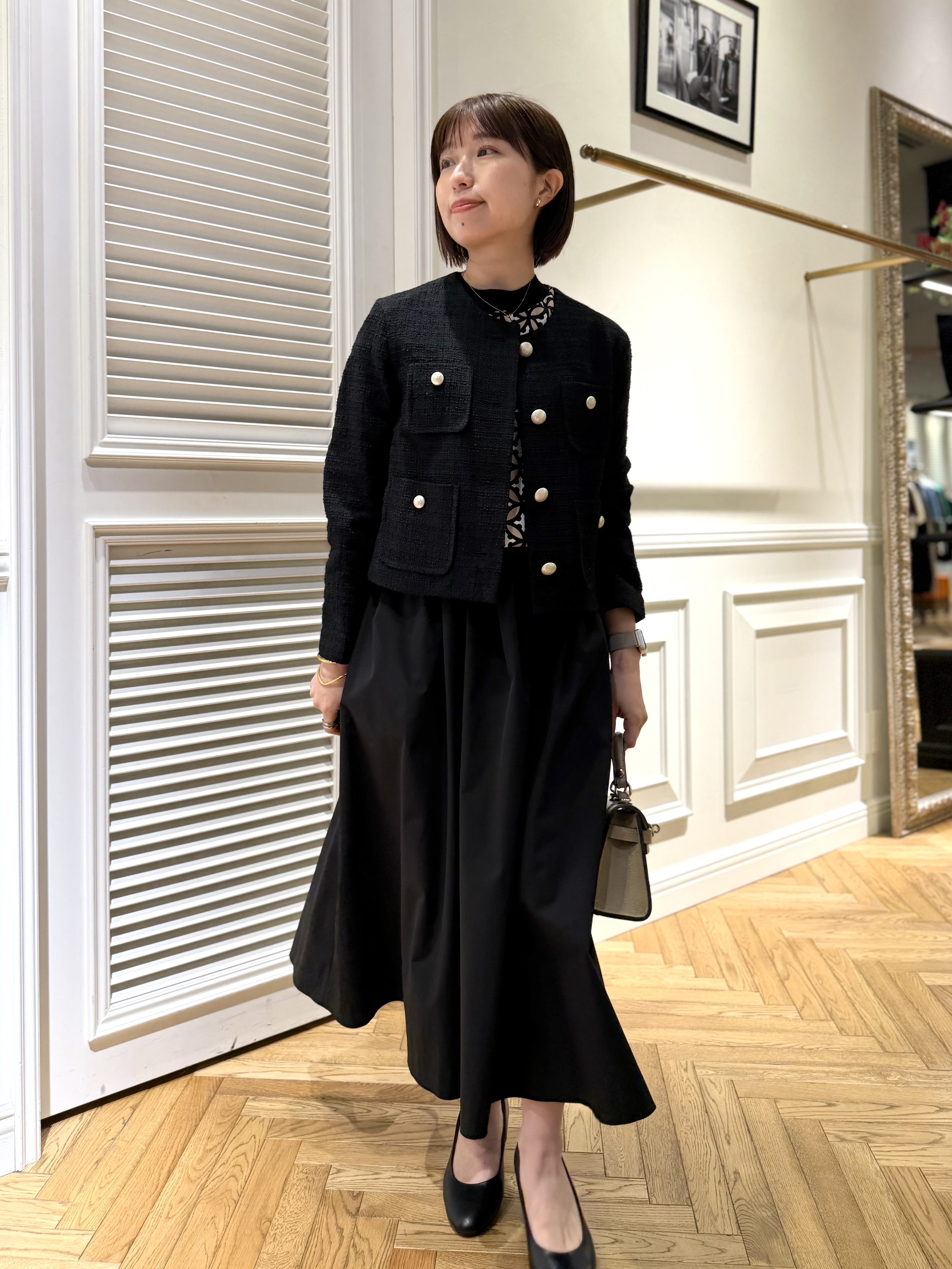 つじ まこさんの「DRESSTERIOR｜【otonaMUSE5月号掲載/ウォッシャブル】オーバーラップサークルコンビフレンチニット」を使ったコーディネート
