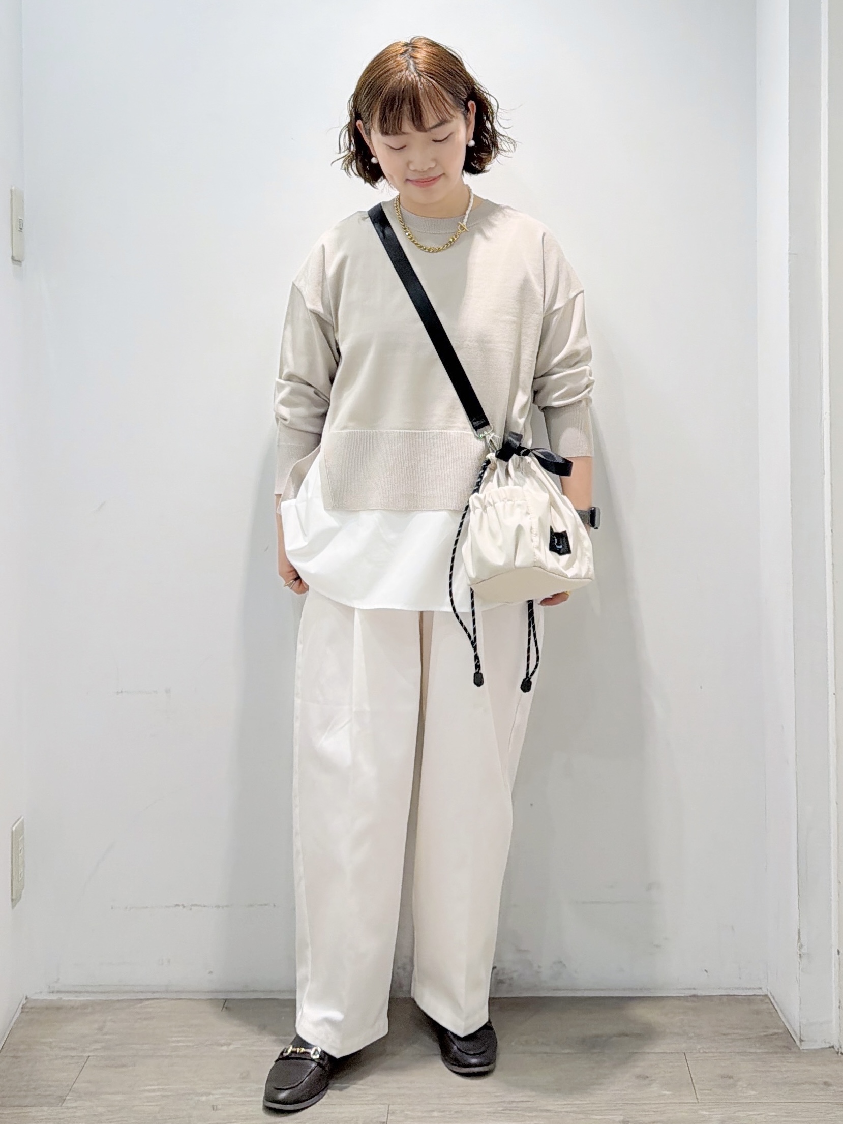 sumicaさんの「OPAQUE.CLIP｜《ツインセット》ワイドニット&times;裾フレアタンクトップ【洗濯機OK】」を使ったコーディネート