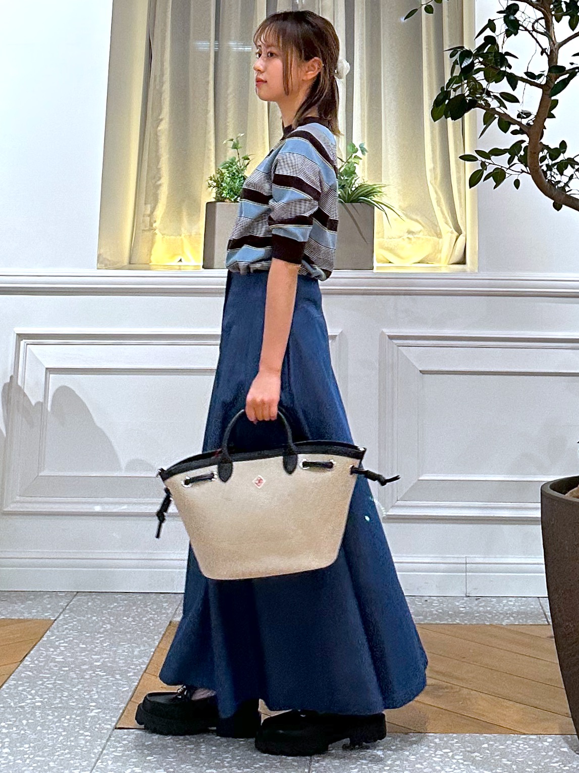なべこさんの「DRESSTERIOR｜【otonaMUSE5月号掲載】コットンシルクマルチボーダーニット」を使ったコーディネート