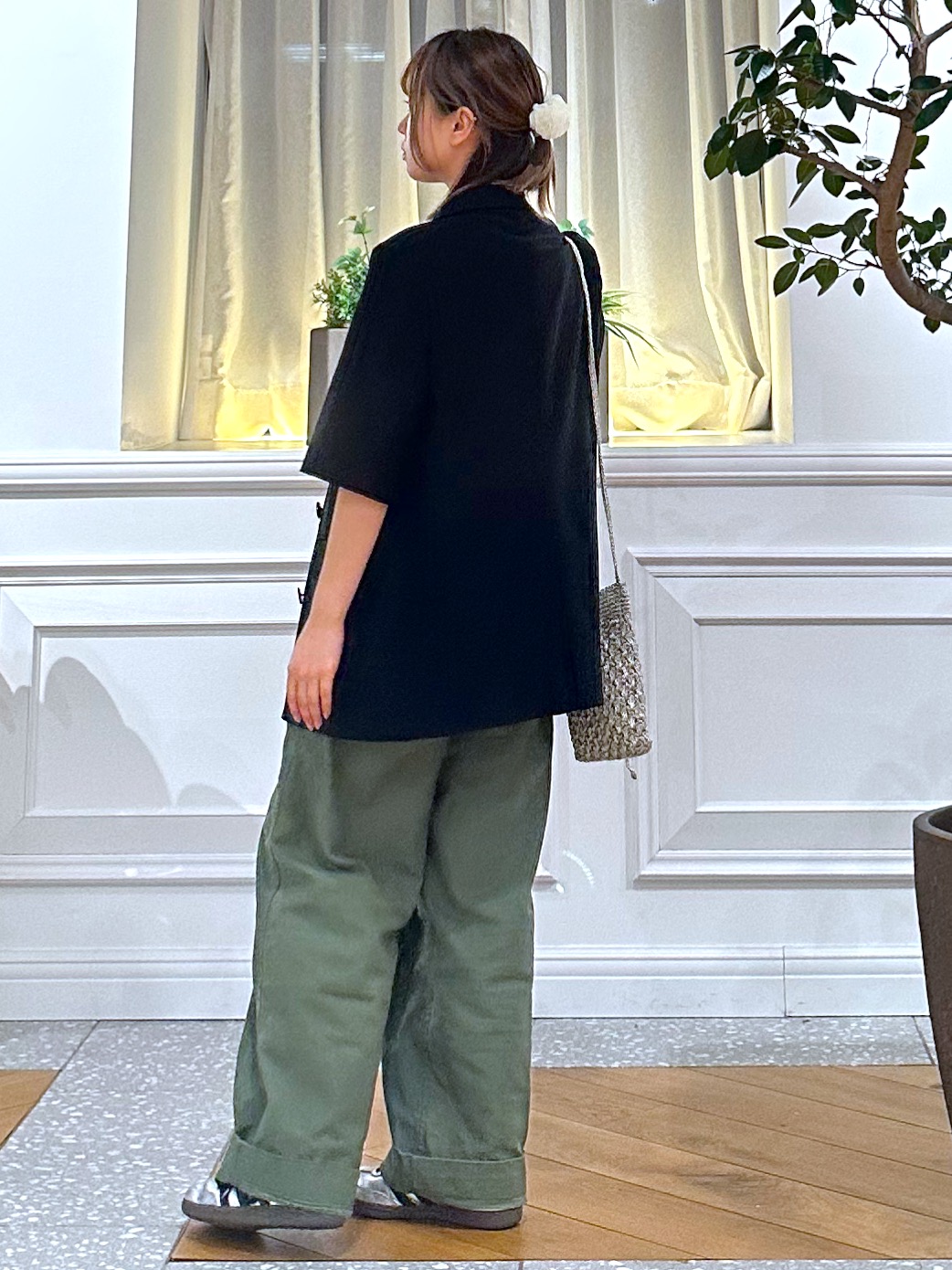 なべこさんの「DRESSTERIOR｜【接触冷感/UVカット/ウォッシャブル】エアトールハーフスリーブダブルジャケット」を使ったコーディネート