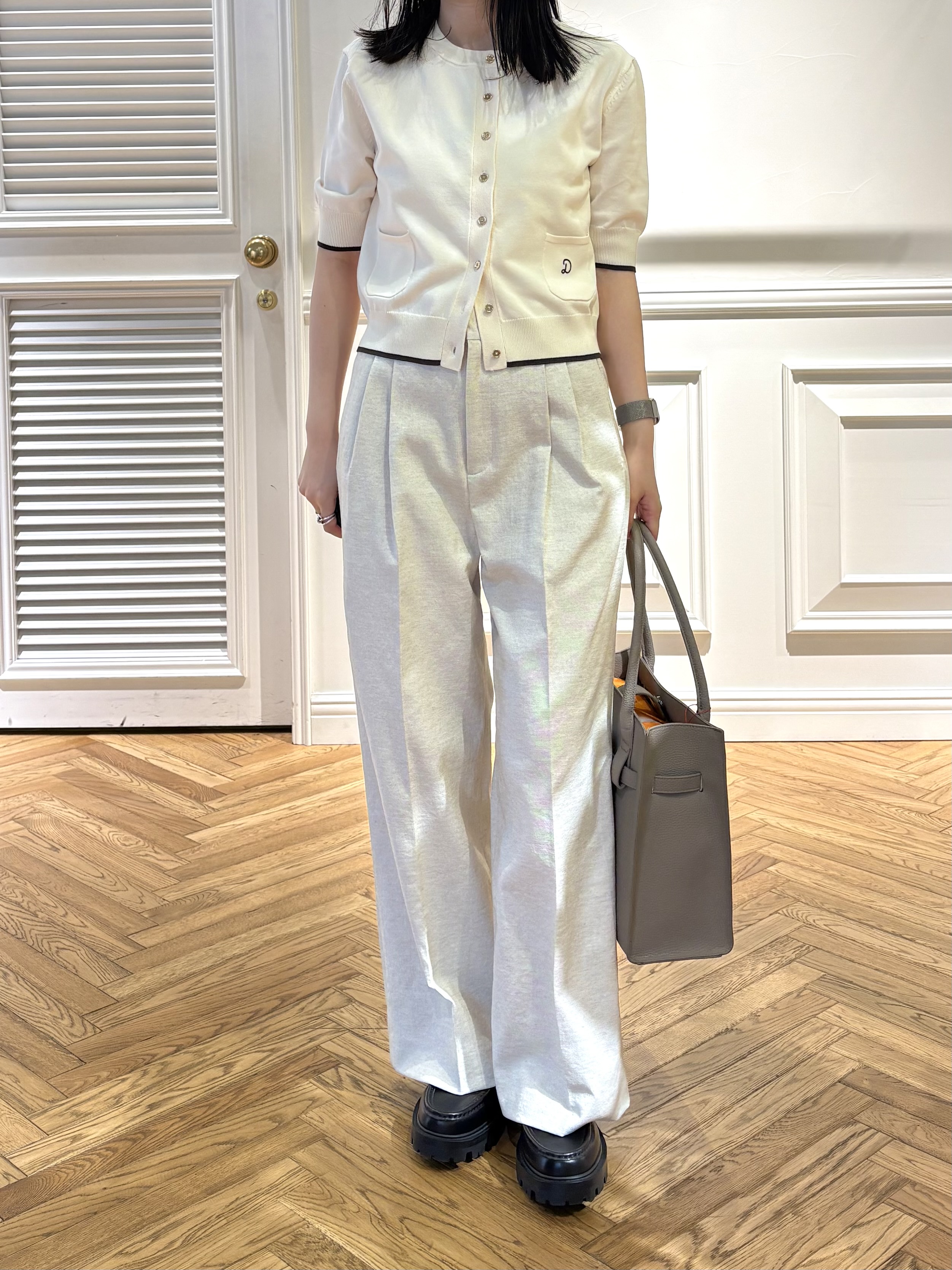 cocoさんの「DRESSTERIOR｜【UVカット/ウォッシャブル】クールタッチ ニットカーディガン」を使ったコーディネート