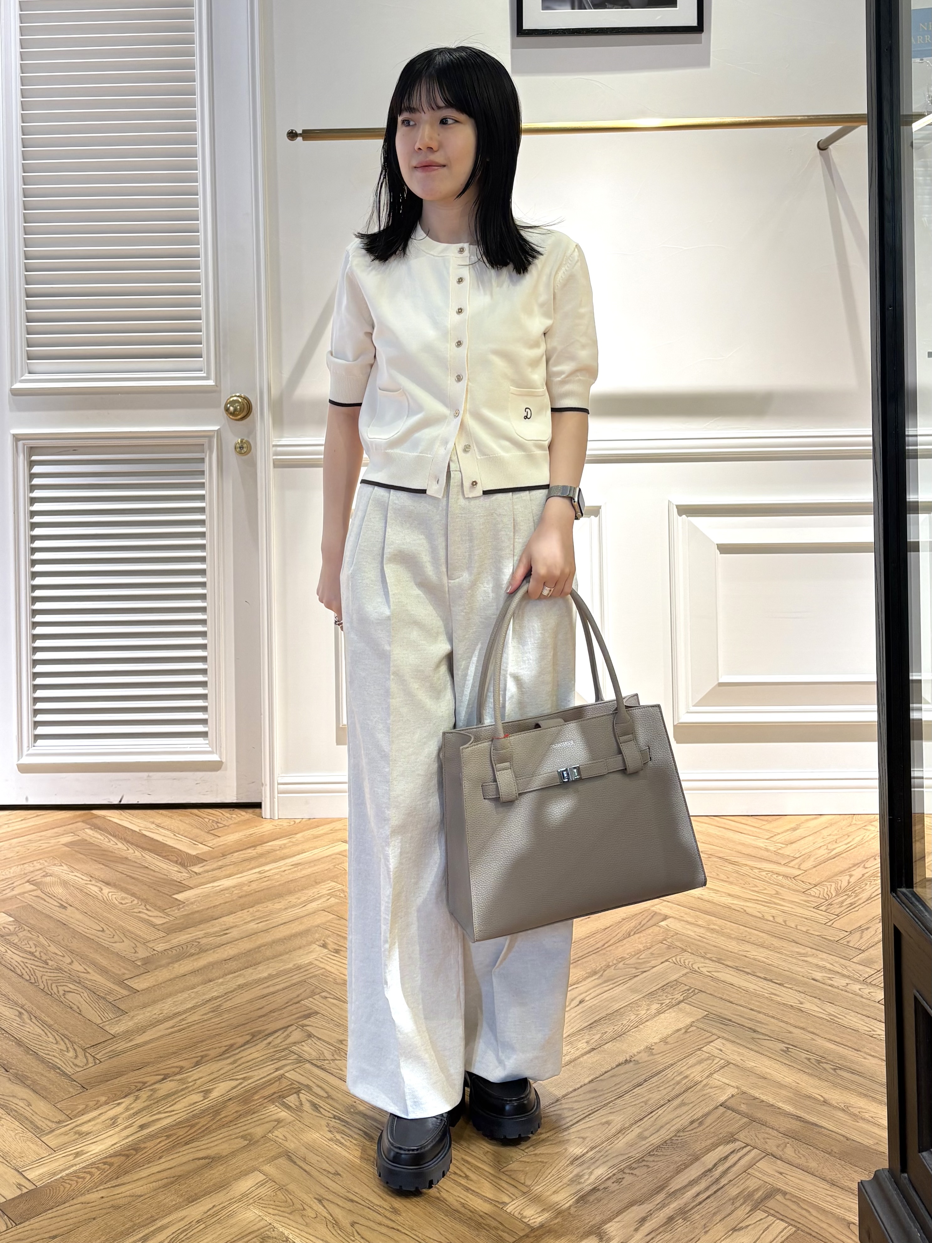 cocoさんの「DRESSTERIOR｜【UVカット/ウォッシャブル】クールタッチ ニットカーディガン」を使ったコーディネート