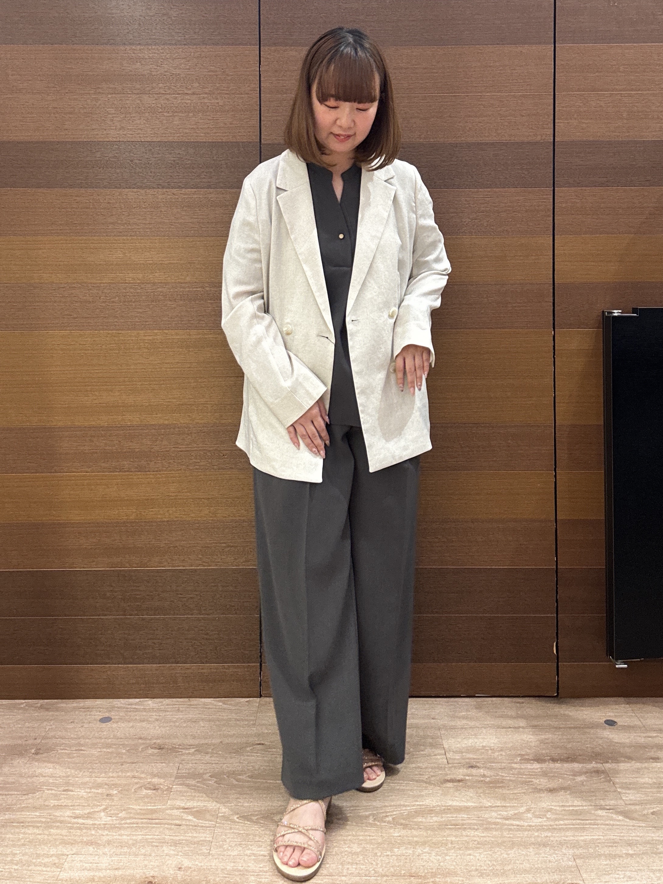 yumeさんの「OPAQUE.CLIP｜【UV／接触冷感】ダブルブレストジャケット《防シワ加工／洗える》」を使ったコーディネート
