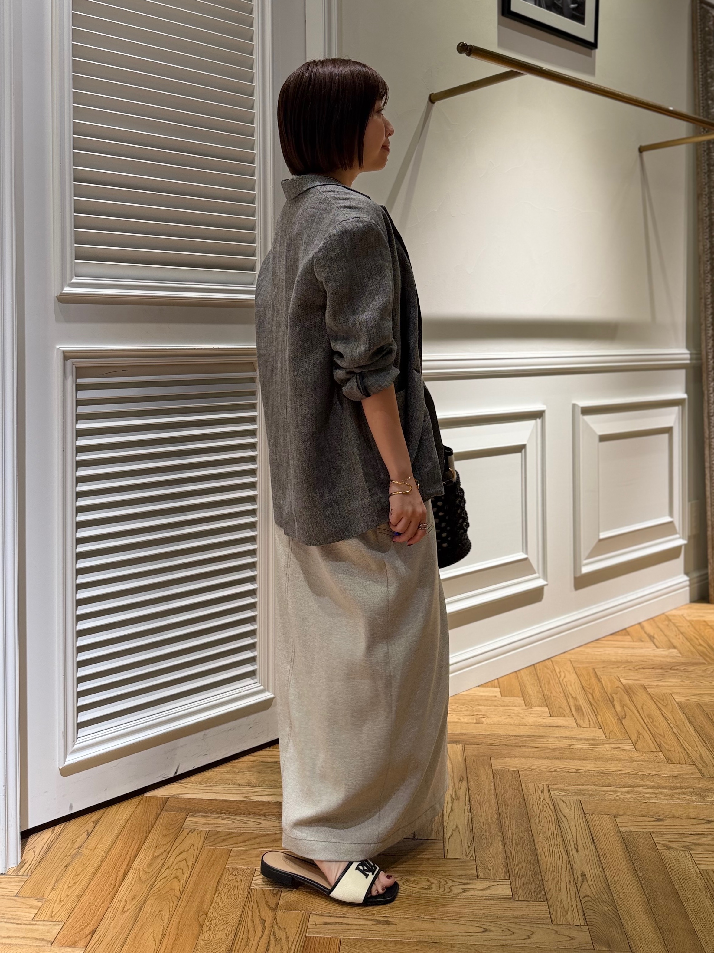 つじ まこさんの「DRESSTERIOR｜【セットアップ可/UVカット/接触冷感/吸水速乾】ウォッシャブル Iラインワンピース」を使ったコーディネート