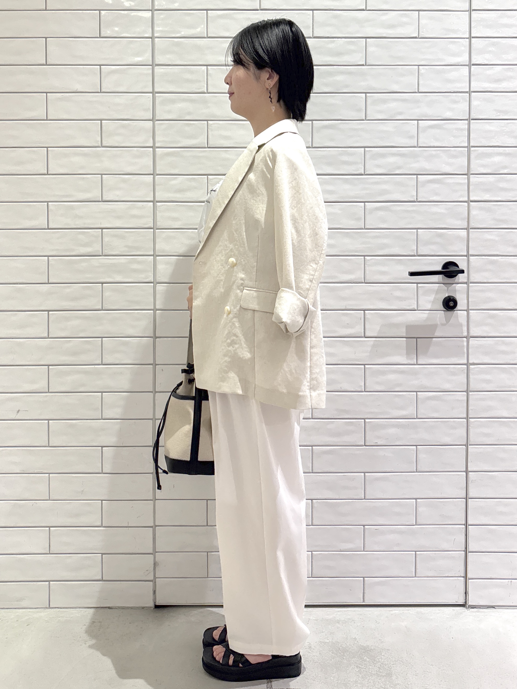 ayumiさんの「OPAQUE.CLIP｜【UV／接触冷感】ダブルブレストジャケット《防シワ加工／洗える》」を使ったコーディネート