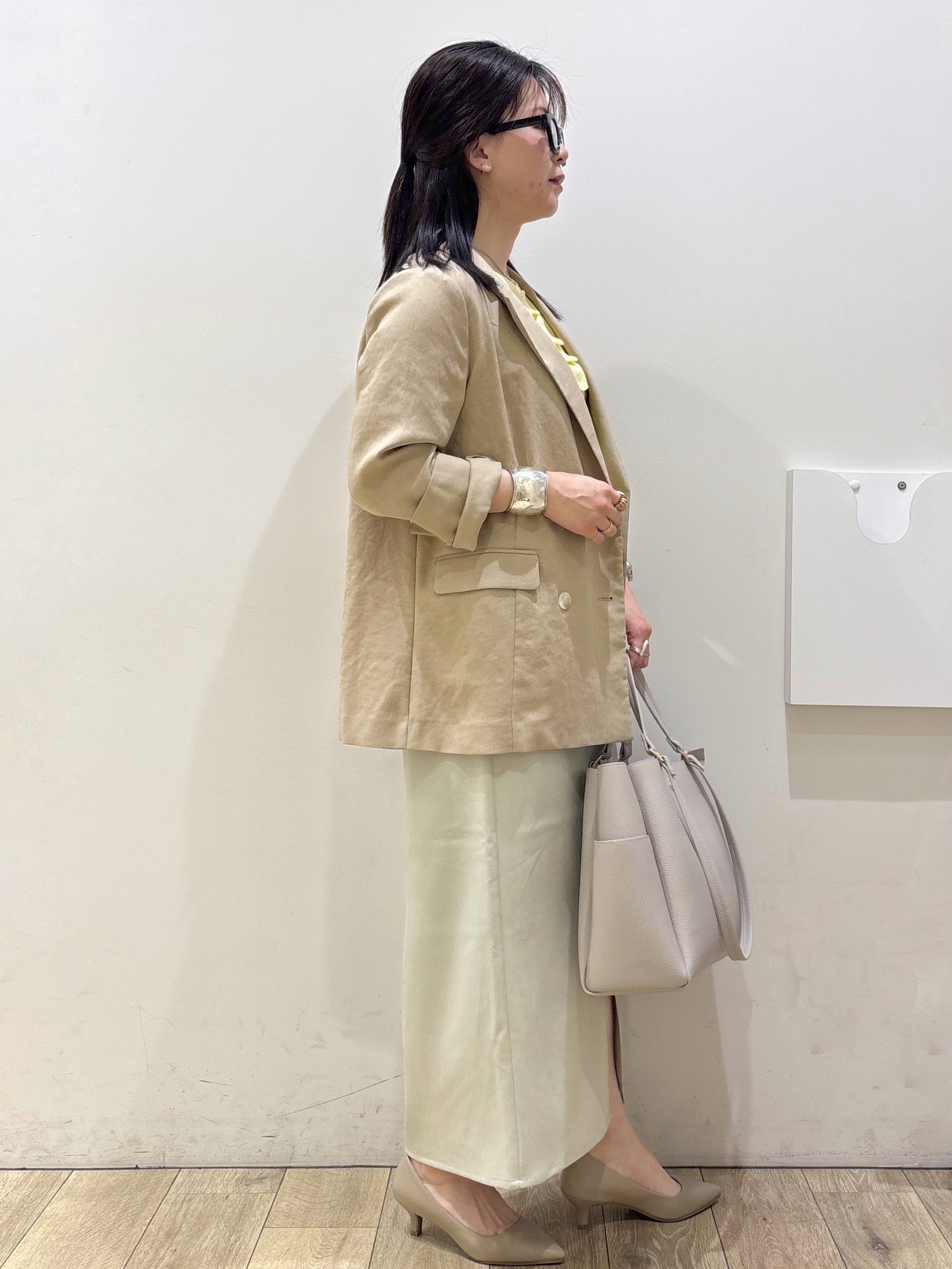 mameさんの「OPAQUE.CLIP｜【UV／接触冷感】ダブルブレストジャケット《防シワ加工／洗える》」を使ったコーディネート